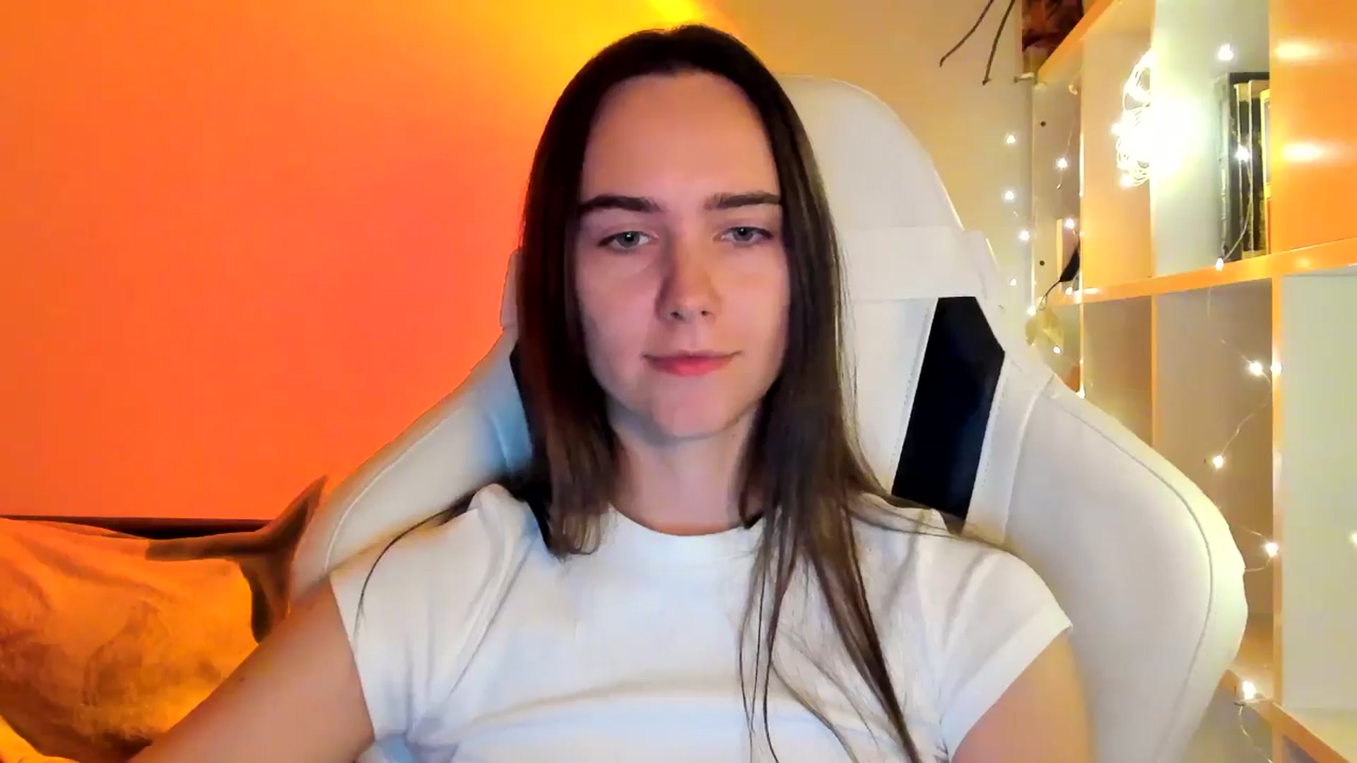 Gallery image thumbnail from OhAlisa's myfreecams stream on, 11/25/2025, 16:21 image 19 of 20