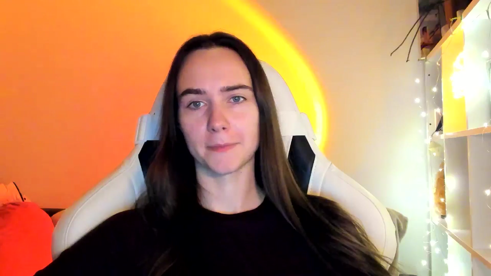 Gallery image thumbnail from OhAlisa's myfreecams stream on, 11/26/2025, 17:56 image 5 of 20