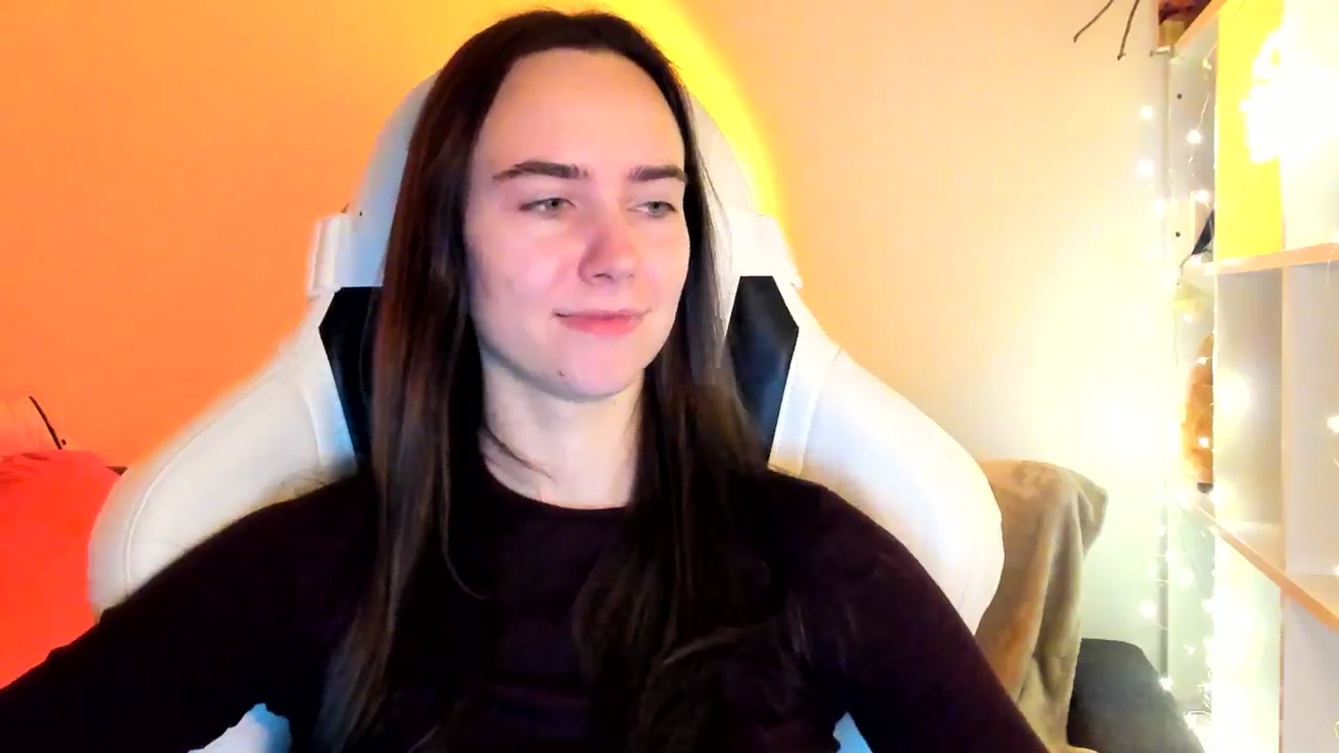 Gallery image thumbnail from OhAlisa's myfreecams stream on, 11/26/2025, 17:56 image 20 of 20