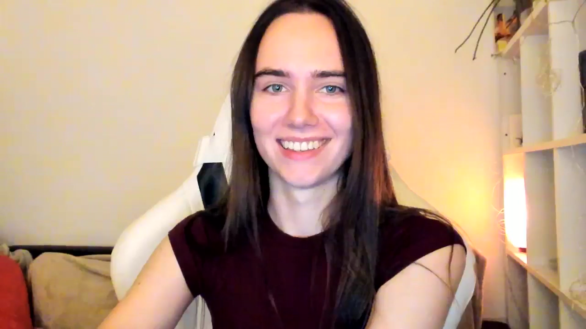 Gallery image thumbnail from OhAlisa's myfreecams stream on, 12/05/2025, 18:05 image 15 of 20