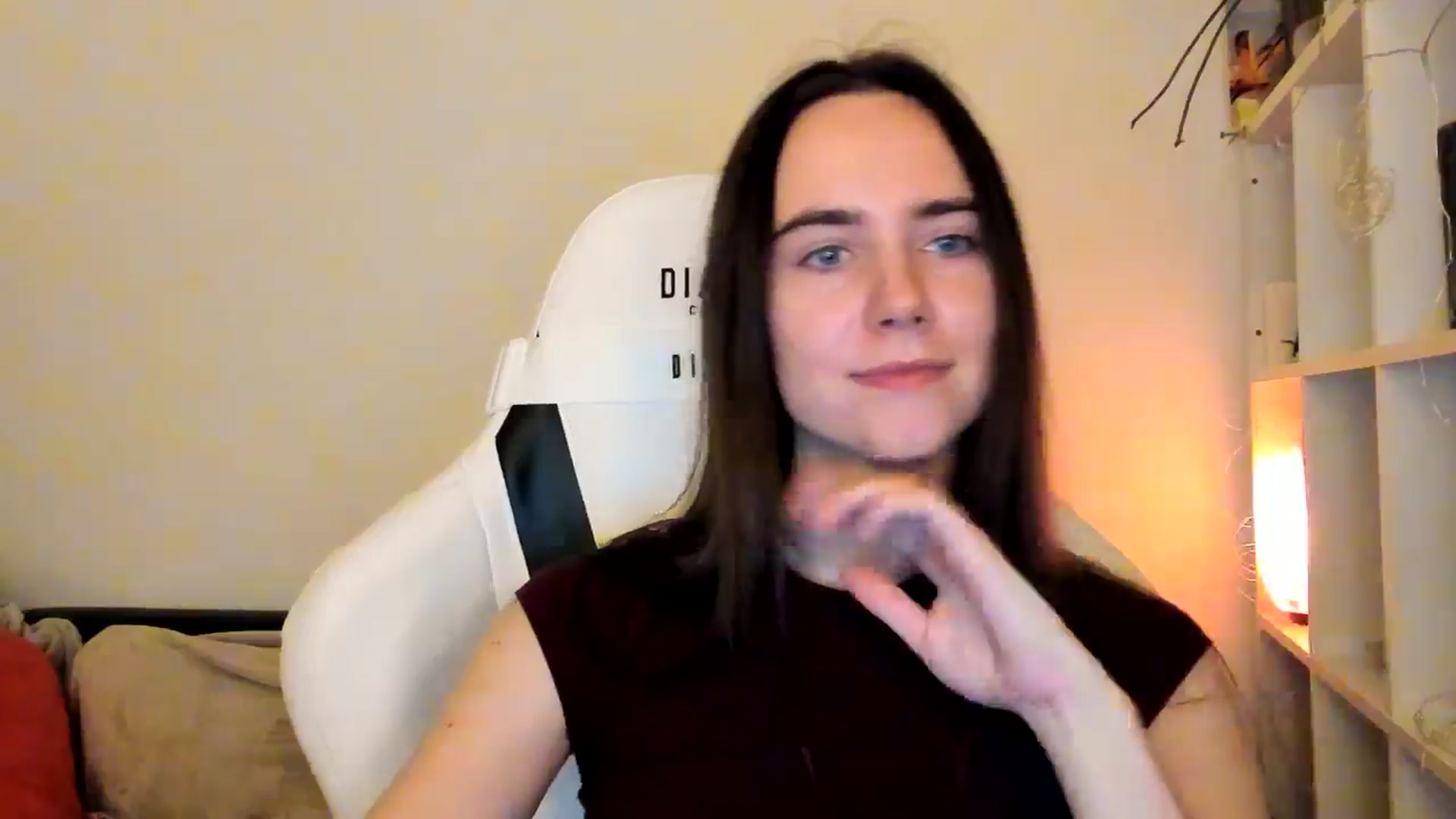Gallery image thumbnail from OhAlisa's myfreecams stream on, 12/05/2025, 18:05 image 20 of 20