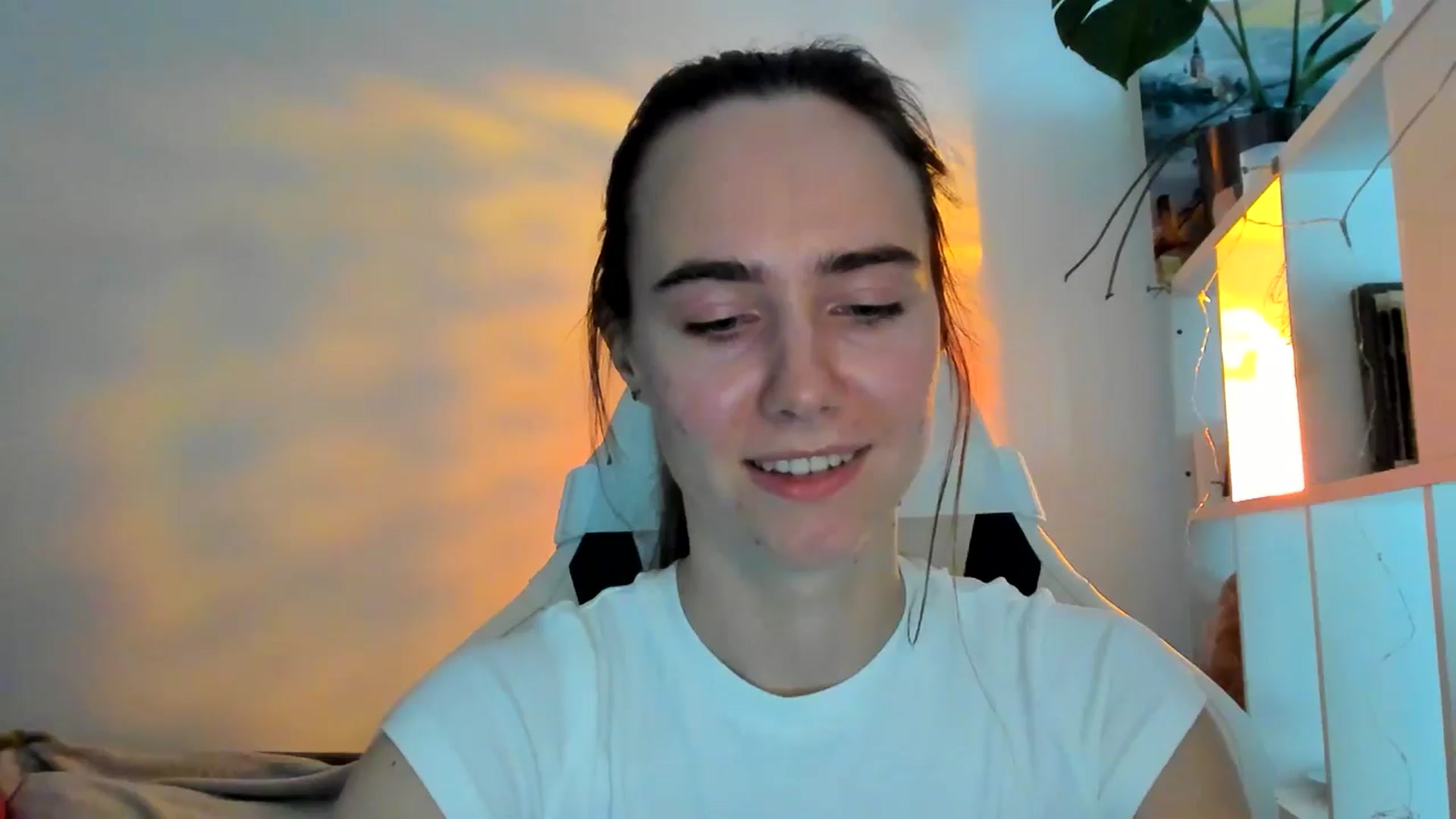 Gallery image thumbnail from OhAlisa's myfreecams stream on, 12/07/2025, 13:47 image 10 of 20