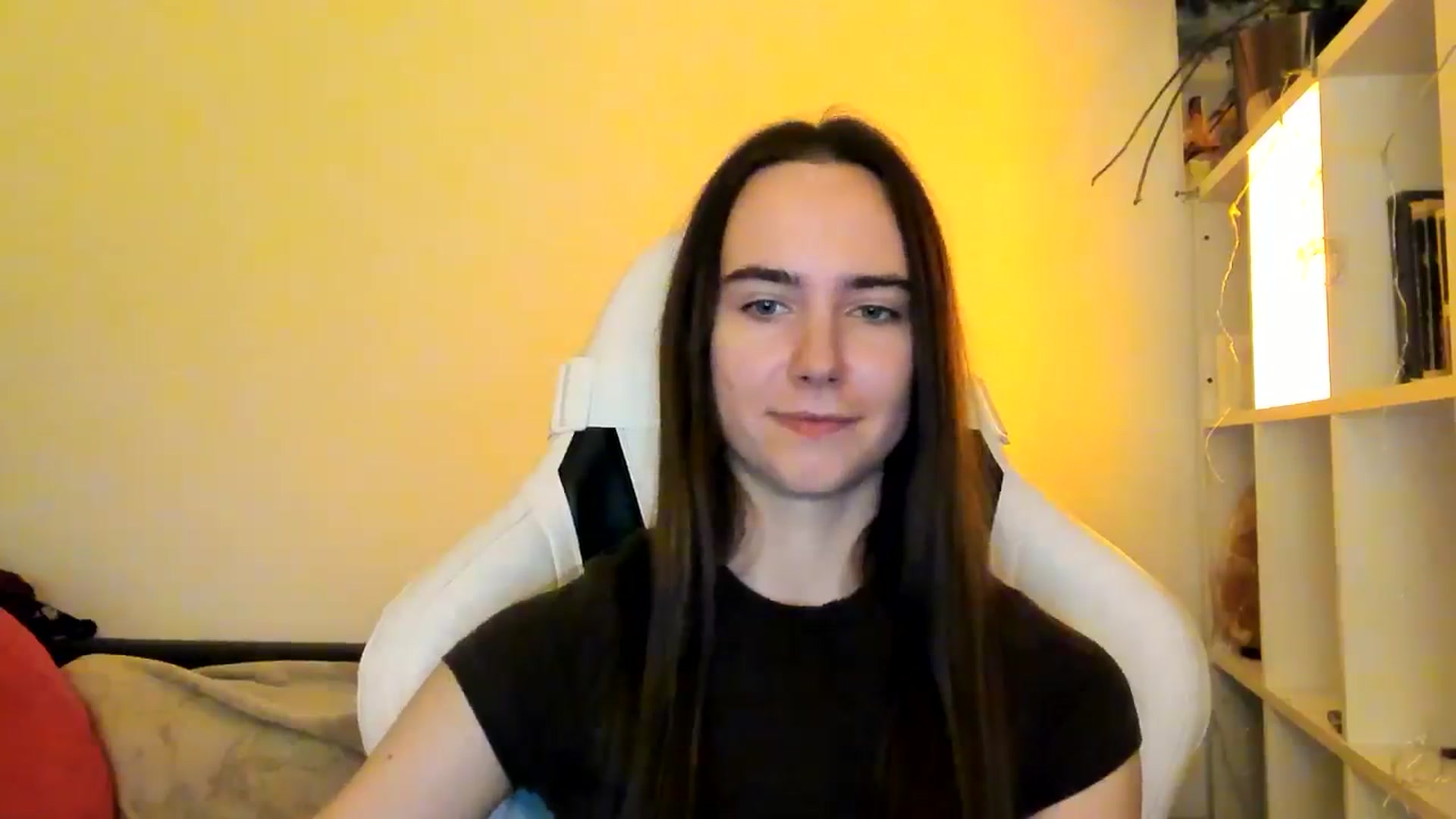 Gallery image thumbnail from OhAlisa's myfreecams stream on, 12/12/2025, 16:05 image 19 of 20