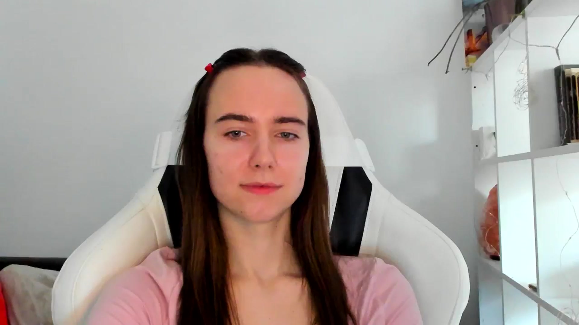 Gallery image thumbnail from OhAlisa's myfreecams stream on, 12/13/2025, 13:38 image 19 of 20