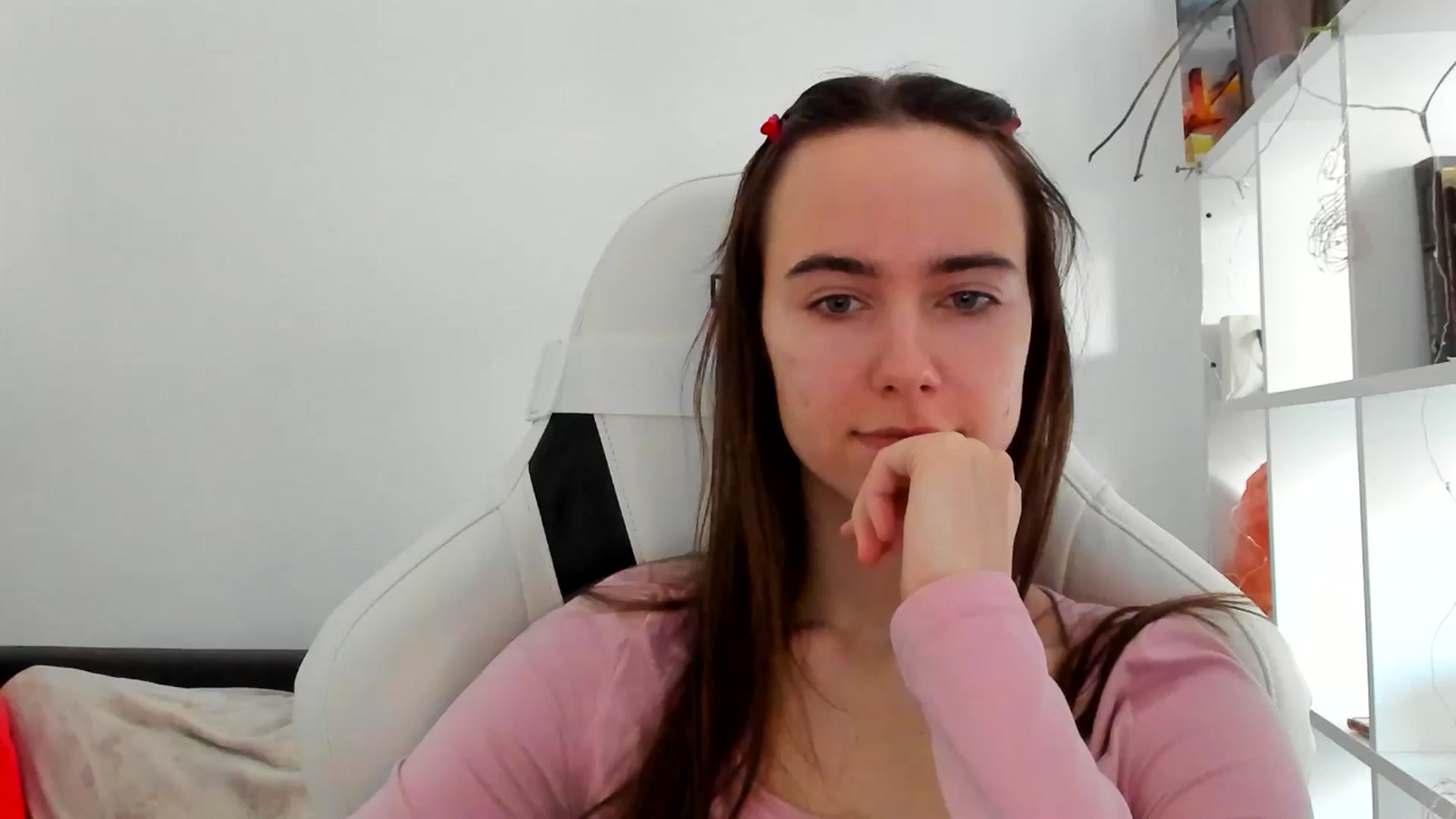 Gallery image thumbnail from OhAlisa's myfreecams stream on, 12/13/2025, 13:38 image 6 of 20