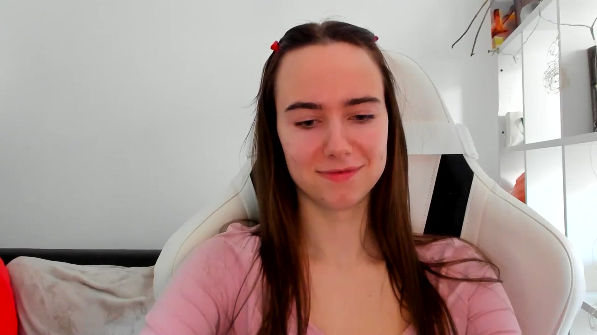 Gallery image thumbnail from OhAlisa's myfreecams stream on, 12/13/2025, 13:38 image 2 of 20