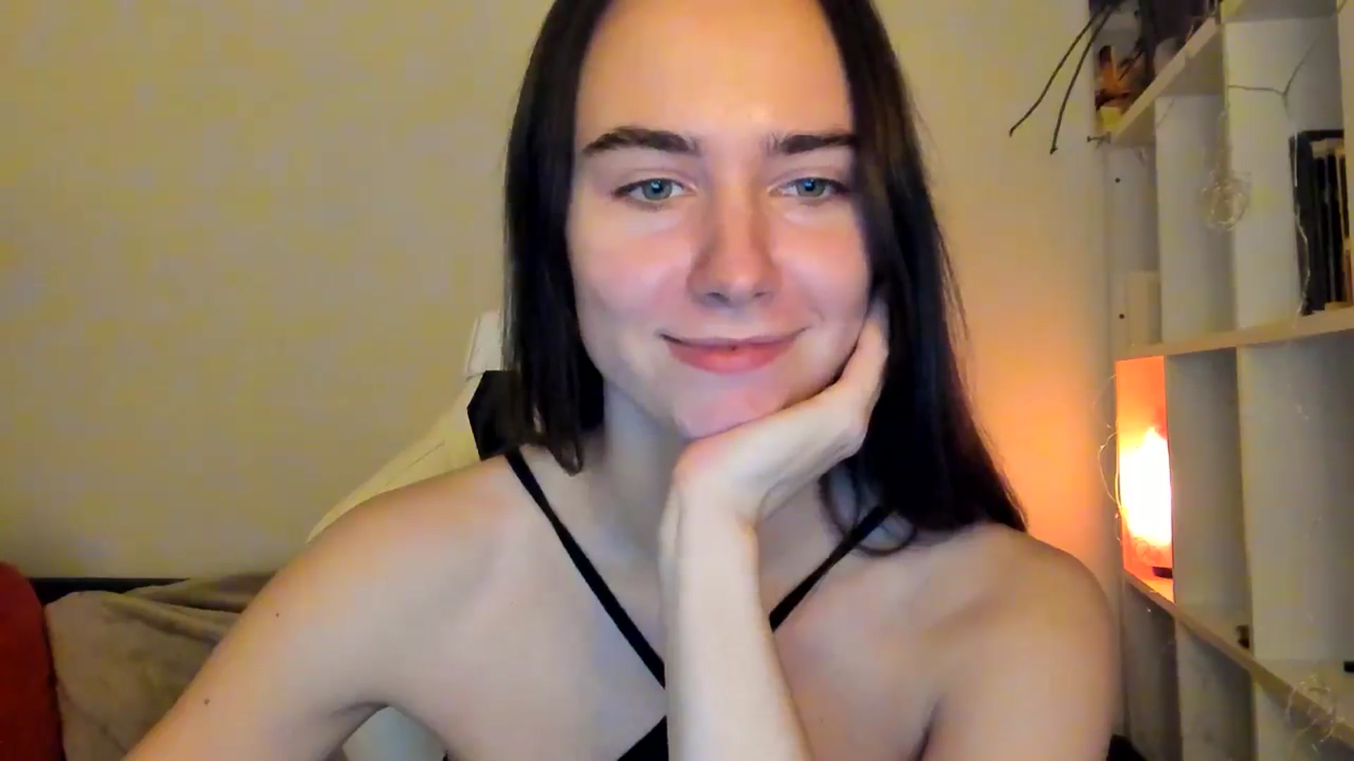 Gallery image thumbnail from OhAlisa's myfreecams stream on, 12/14/2025, 15:43 image 14 of 20