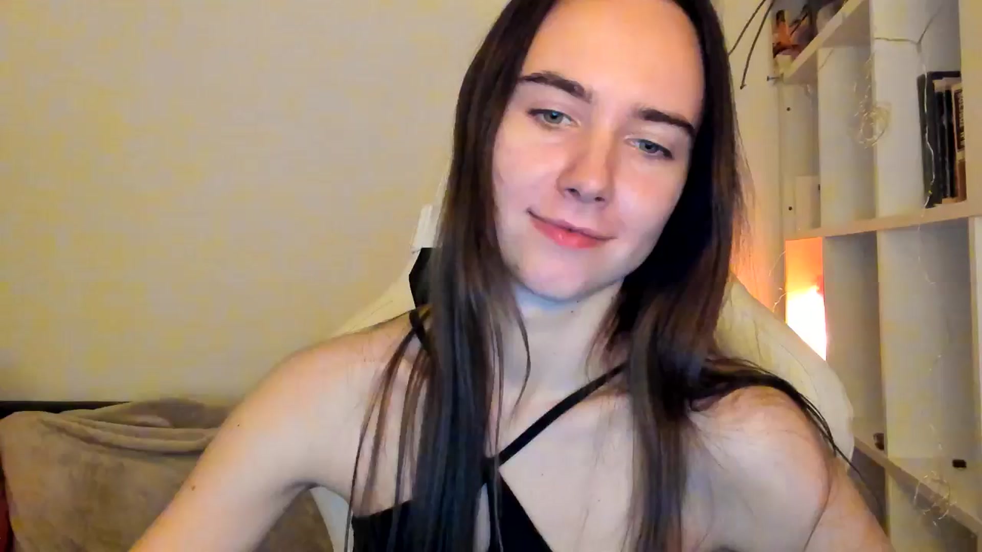 Gallery image thumbnail from OhAlisa's myfreecams stream on, 12/14/2025, 16:40 image 18 of 20