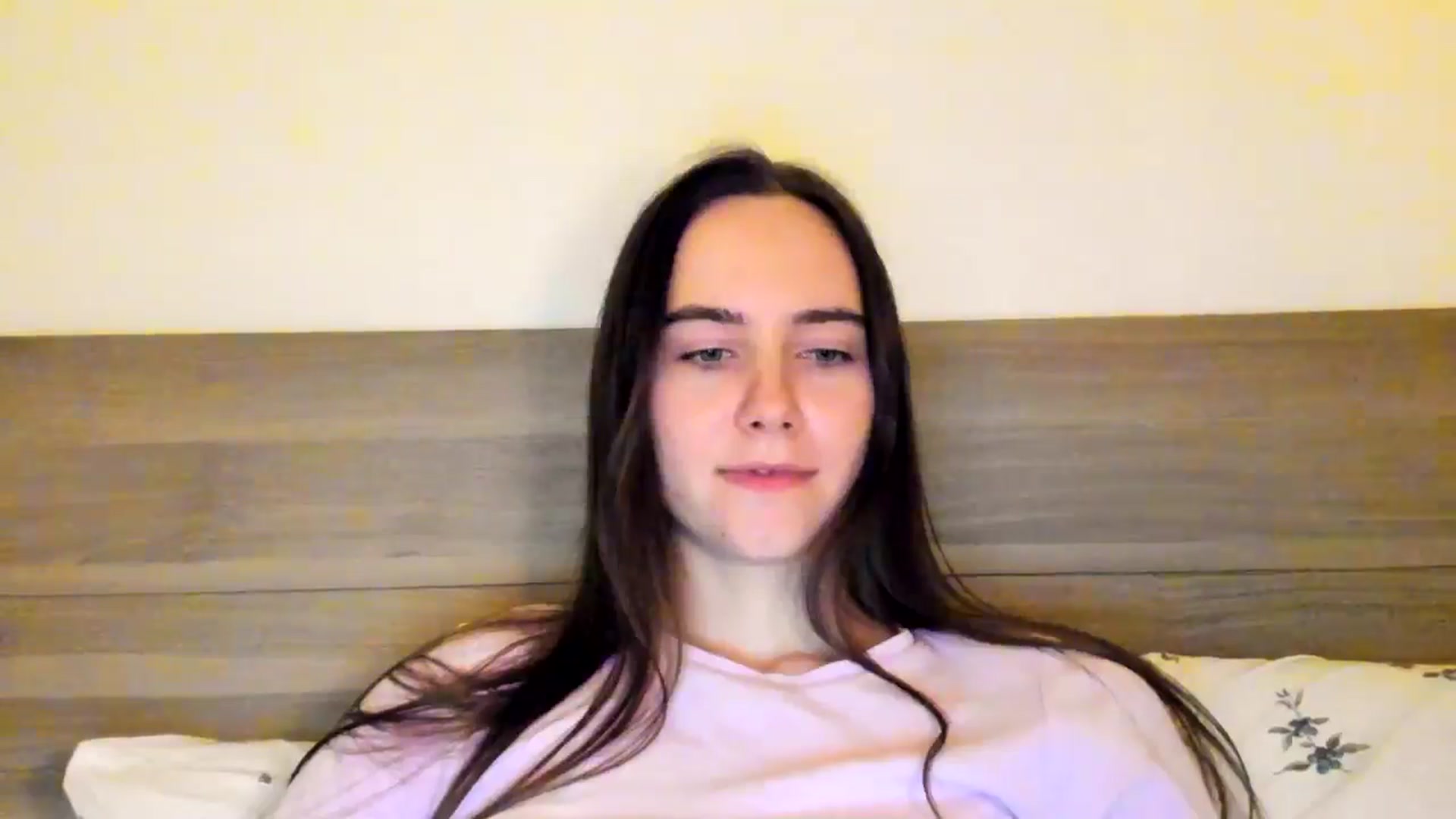 Gallery image thumbnail from OhAlisa's myfreecams stream on, 12/20/2025, 16:51 image 2 of 20