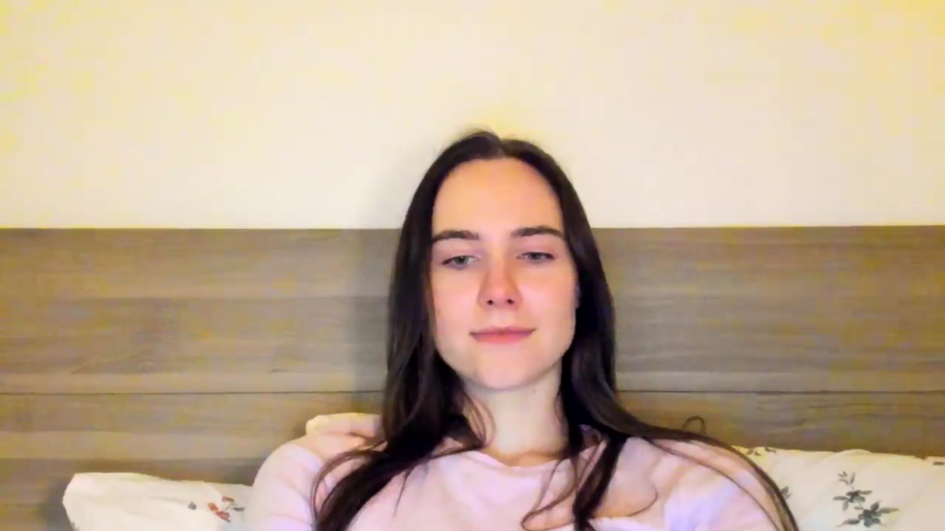 Gallery image thumbnail from OhAlisa's myfreecams stream on, 12/20/2025, 16:51 image 6 of 20