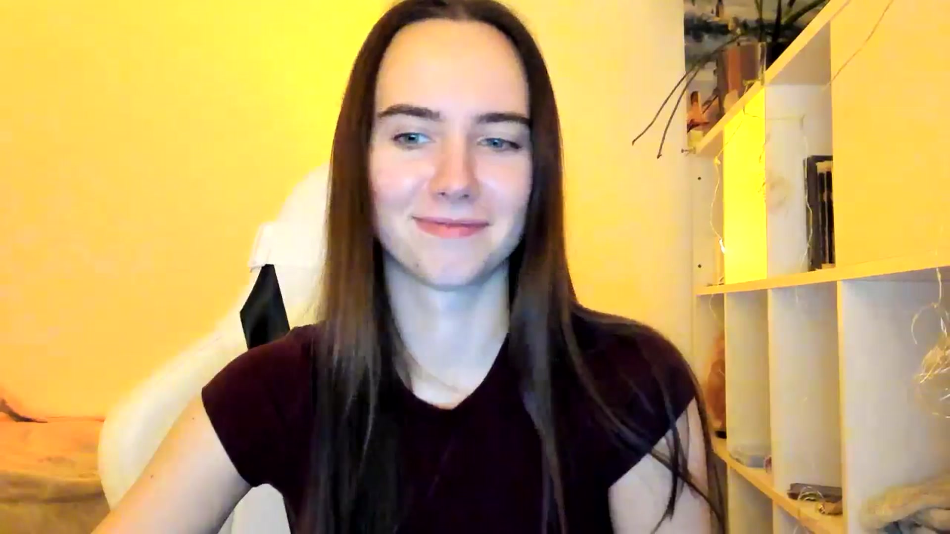 Gallery image thumbnail from OhAlisa's myfreecams stream on, 12/21/2025, 16:24 image 5 of 20