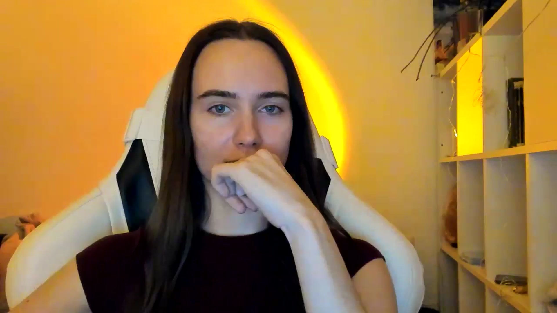 Gallery image thumbnail from OhAlisa's myfreecams stream on, 12/21/2025, 17:33 image 2 of 20