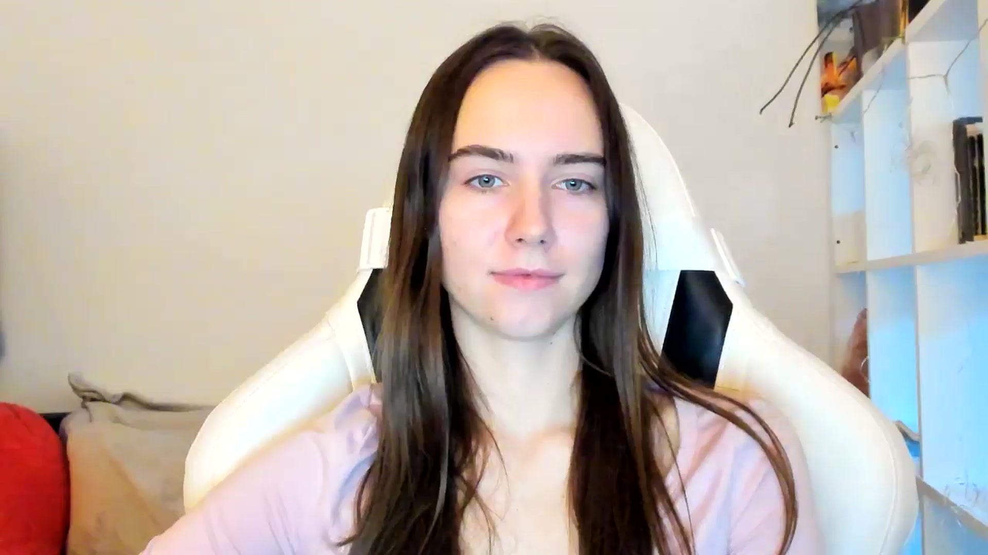 Gallery image thumbnail from OhAlisa's myfreecams stream on, 12/22/2025, 14:11 image 20 of 20