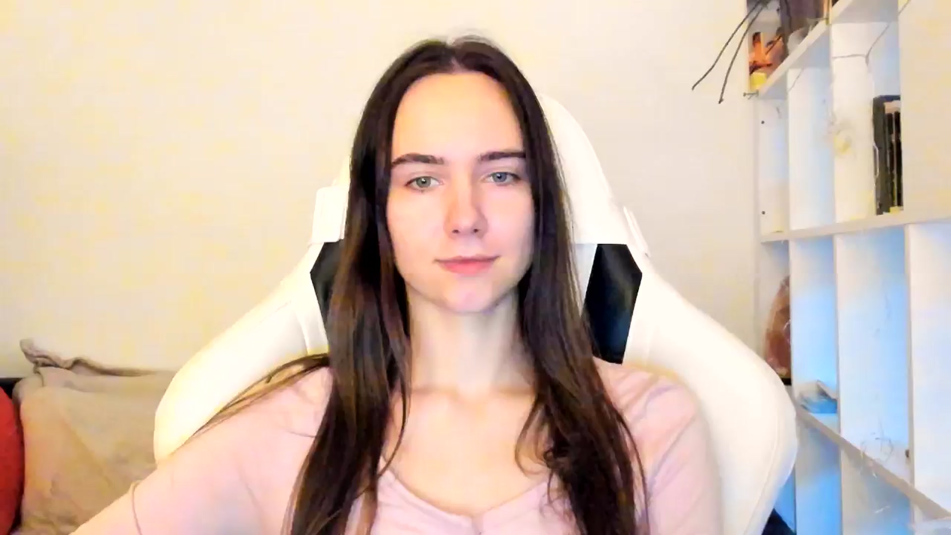 Gallery image thumbnail from OhAlisa's myfreecams stream on, 12/22/2025, 15:26 image 1 of 20