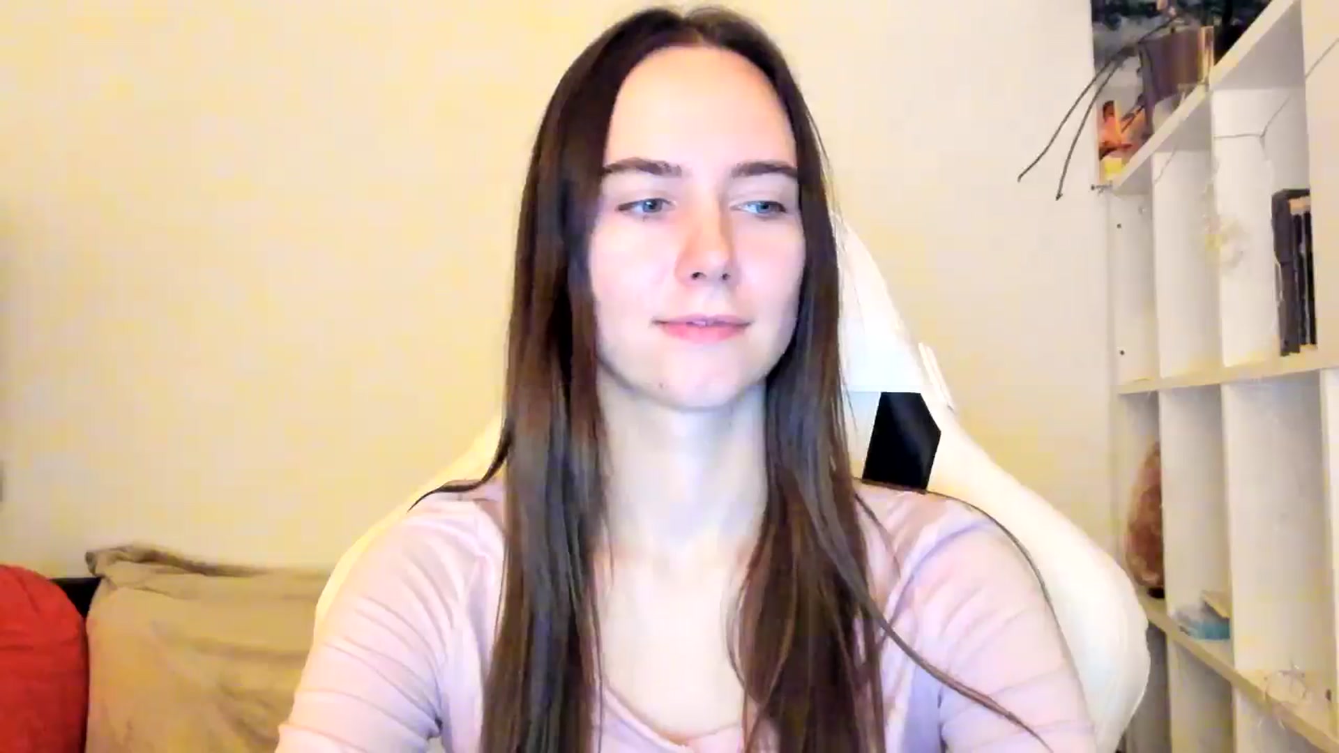 Gallery image thumbnail from OhAlisa's myfreecams stream on, 12/22/2025, 16:33 image 16 of 20
