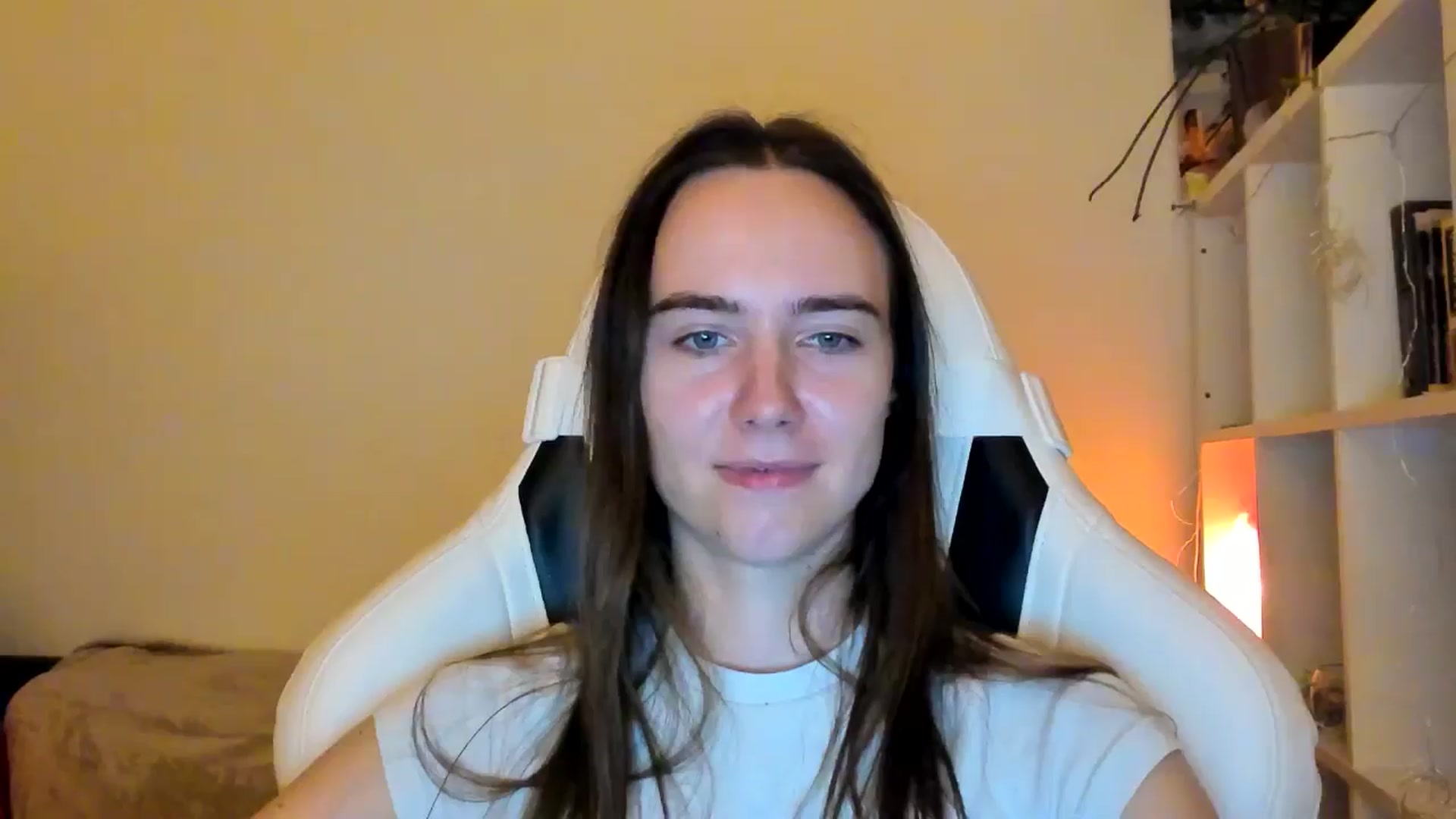 Gallery image thumbnail from OhAlisa's myfreecams stream on, 12/23/2025, 16:04 image 2 of 20