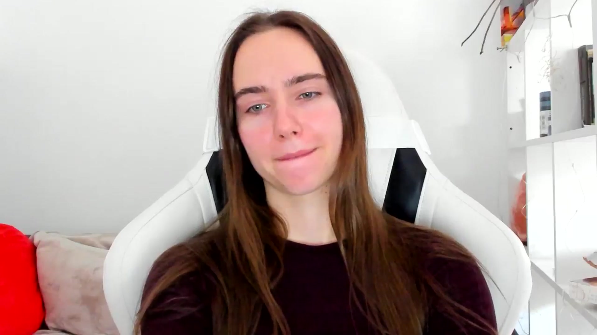 Gallery image thumbnail from OhAlisa's myfreecams stream on, 01/05/2026, 14:14 image 7 of 20