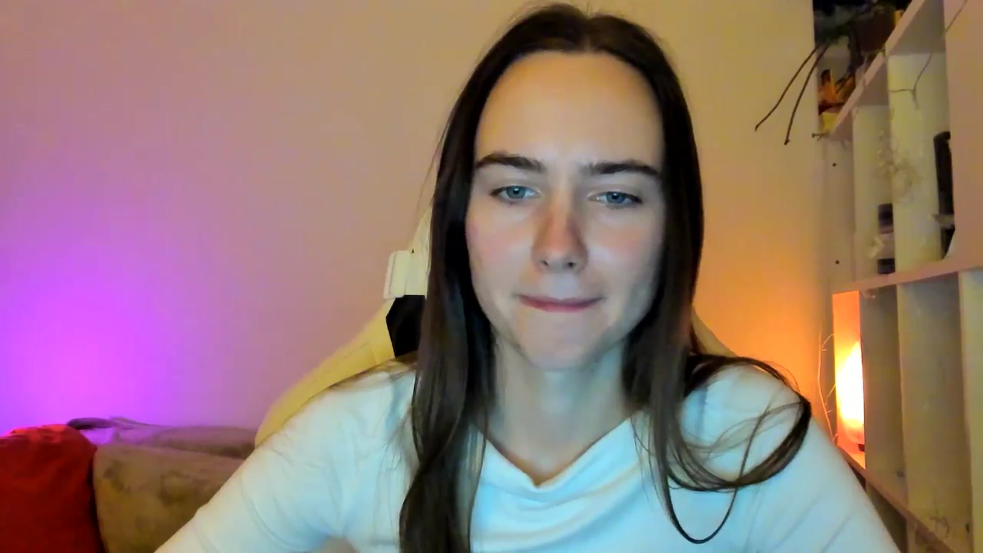 Gallery image thumbnail from OhAlisa's myfreecams stream on, 01/06/2026, 17:37 image 14 of 20