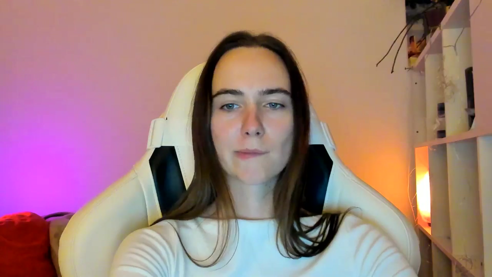 Gallery image thumbnail from OhAlisa's myfreecams stream on, 01/06/2026, 19:41 image 4 of 20
