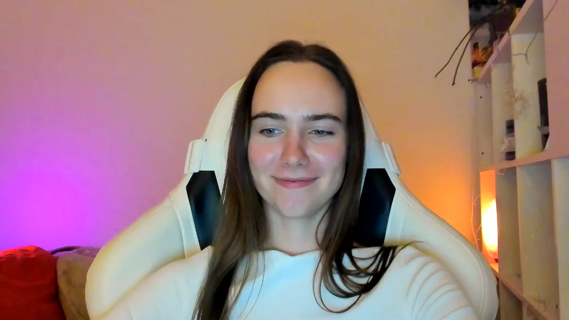 Gallery image thumbnail from OhAlisa's myfreecams stream on, 01/06/2026, 19:41 image 6 of 20