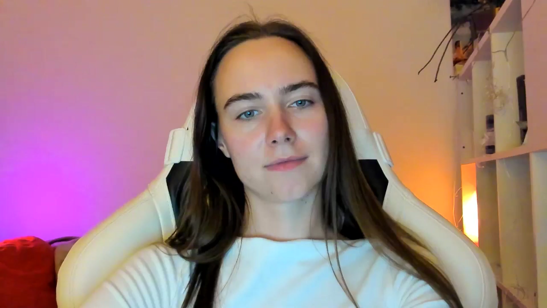 Gallery image thumbnail from OhAlisa's myfreecams stream on, 01/06/2026, 19:41 image 10 of 20