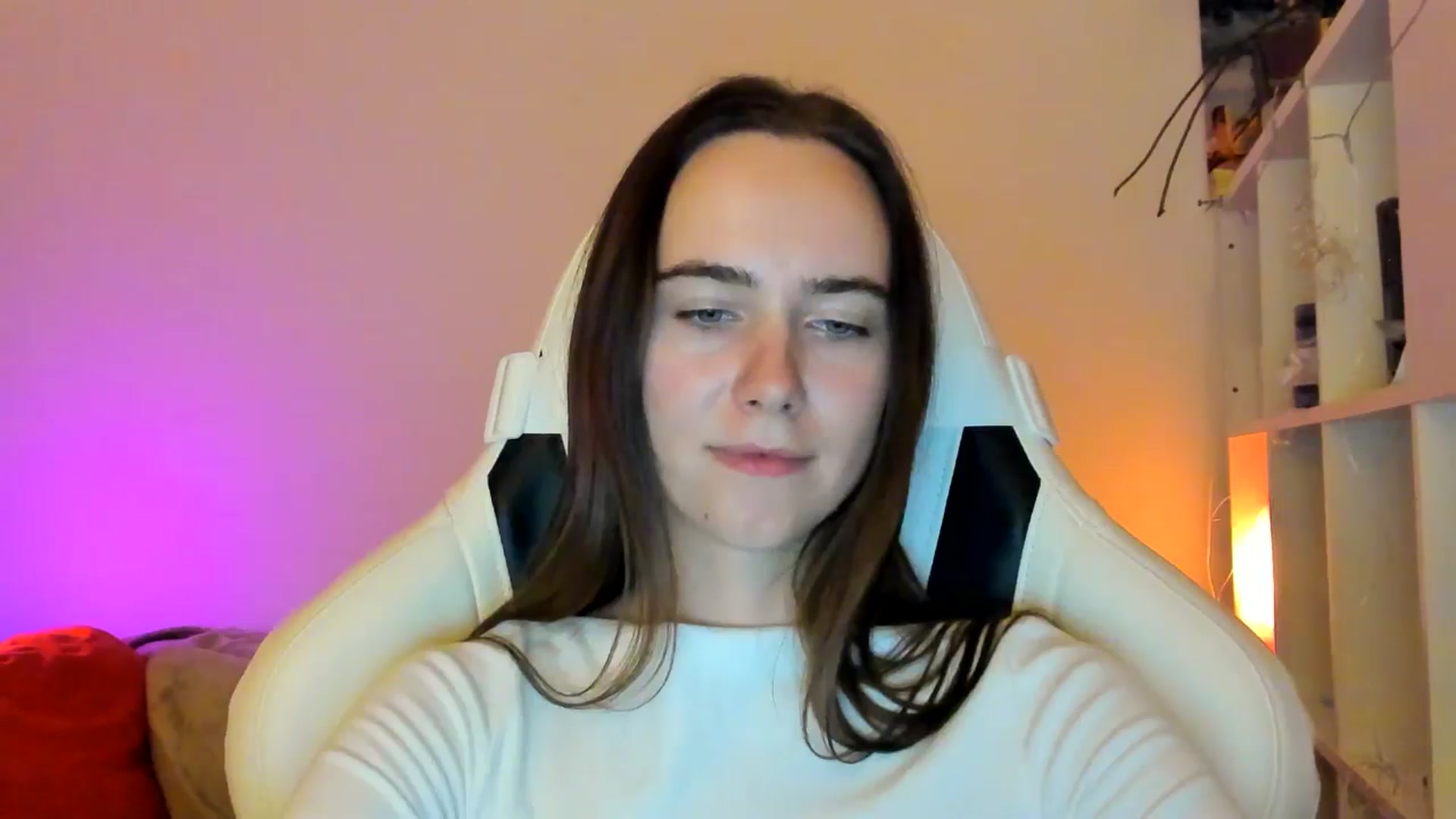 Gallery image thumbnail from OhAlisa's myfreecams stream on, 01/06/2026, 19:41 image 2 of 20