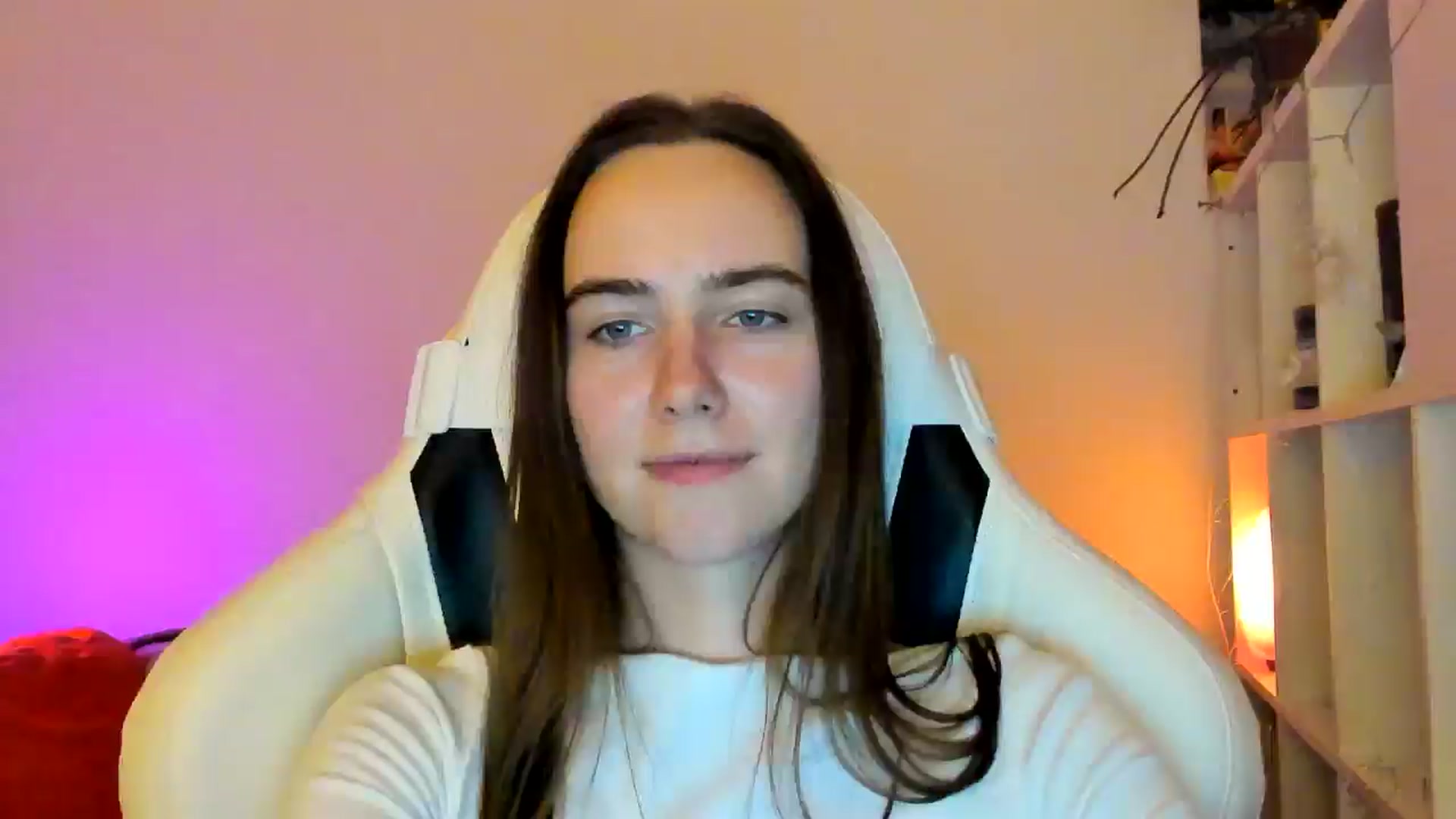 Gallery image thumbnail from OhAlisa's myfreecams stream on, 01/06/2026, 19:41 image 9 of 20