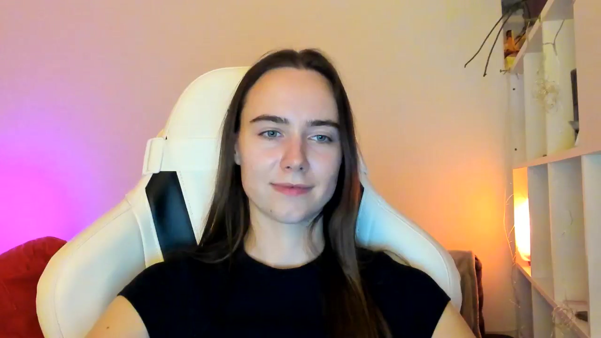 Gallery image thumbnail from OhAlisa's myfreecams stream on, 01/07/2026, 20:24 image 19 of 20