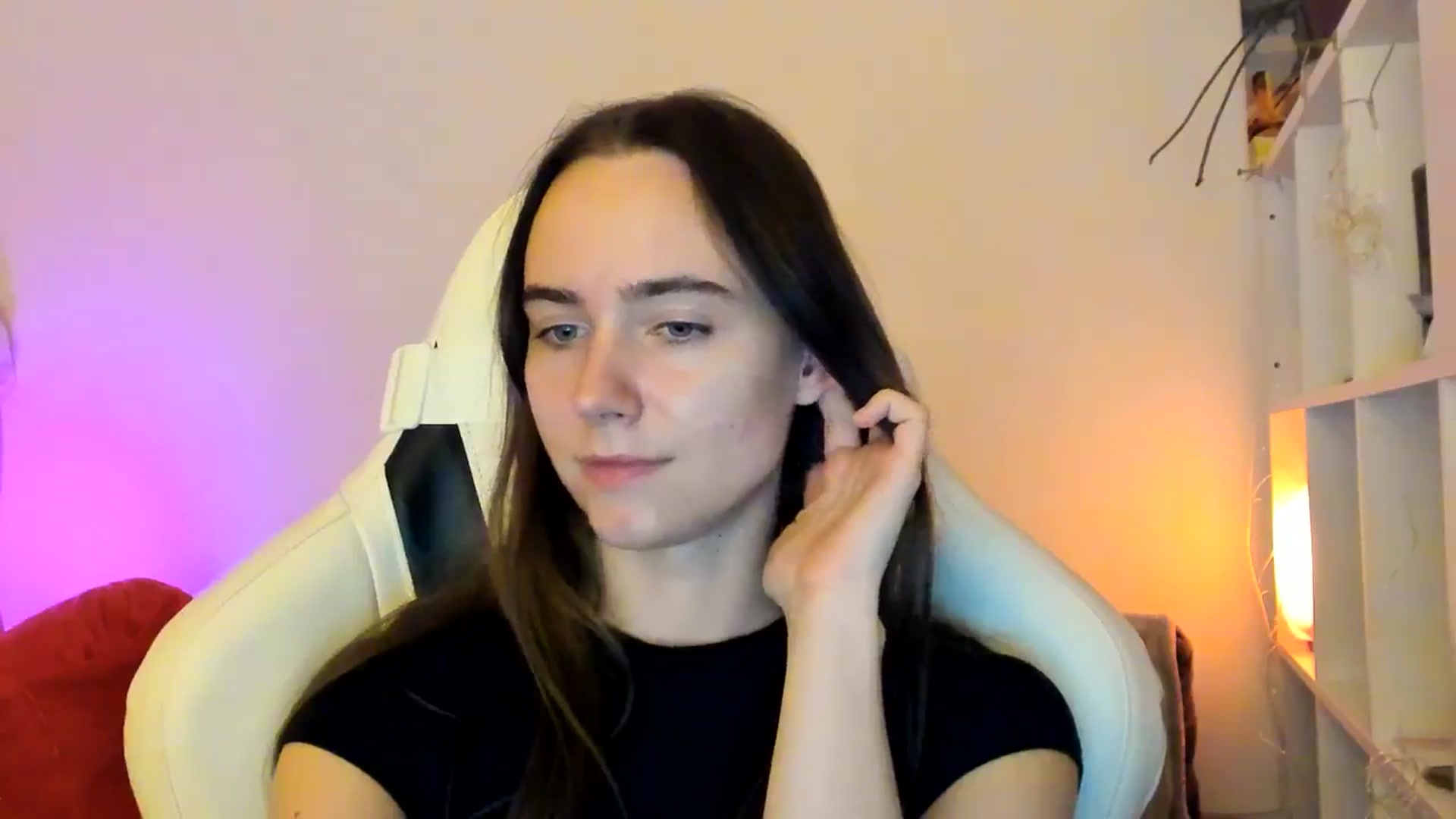 Gallery image thumbnail from OhAlisa's myfreecams stream on, 01/07/2026, 20:24 image 6 of 20
