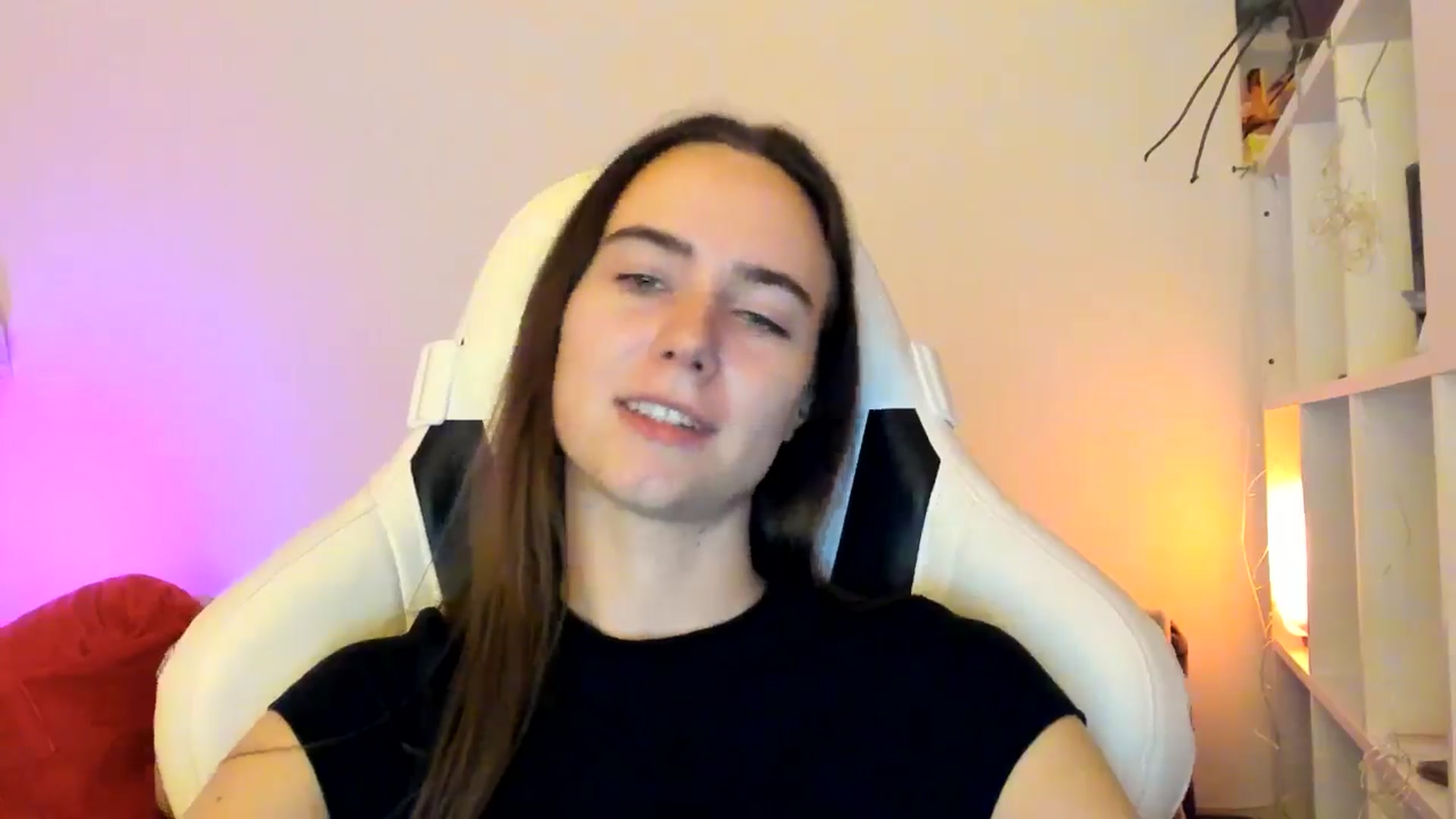 Gallery image thumbnail from OhAlisa's myfreecams stream on, 01/07/2026, 20:24 image 3 of 20