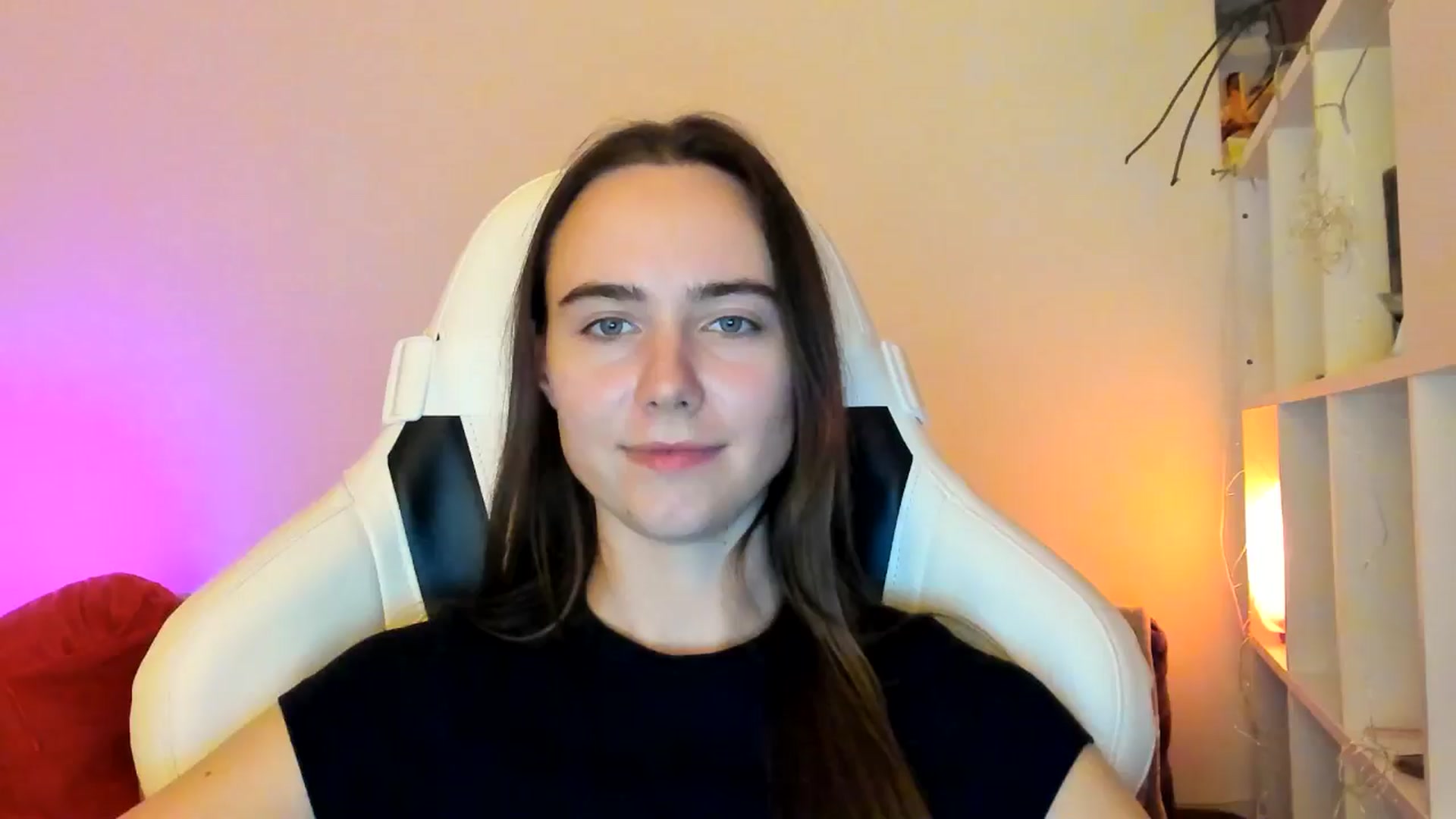 Gallery image thumbnail from OhAlisa's myfreecams stream on, 01/07/2026, 20:24 image 17 of 20