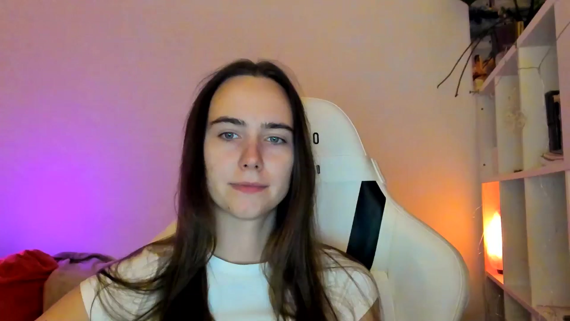 Gallery image thumbnail from OhAlisa's myfreecams stream on, 01/08/2026, 18:11 image 2 of 20