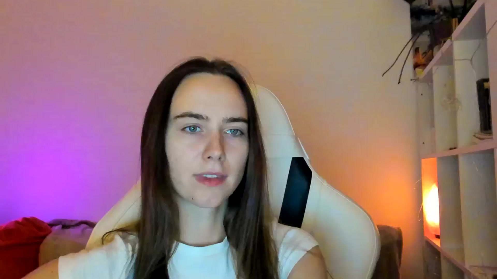 Gallery image thumbnail from OhAlisa's myfreecams stream on, 01/08/2026, 18:11 image 12 of 20
