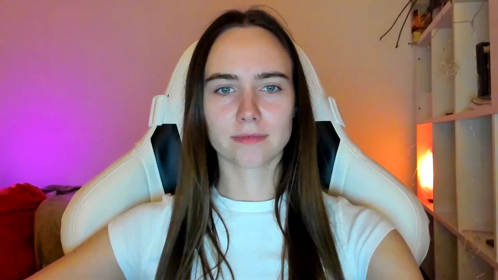Gallery image thumbnail from OhAlisa's myfreecams stream on, 01/08/2026, 19:24 image 1 of 20