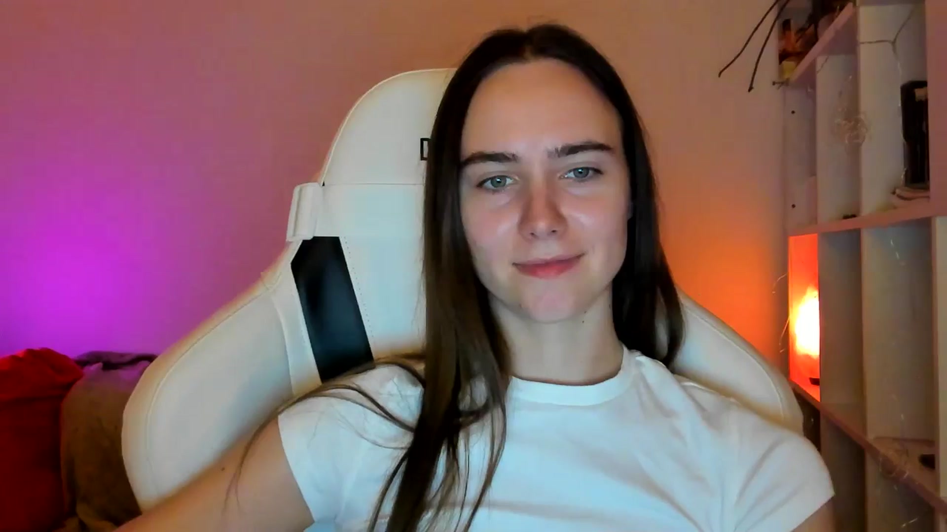Gallery image thumbnail from OhAlisa's myfreecams stream on, 01/08/2026, 19:24 image 20 of 20