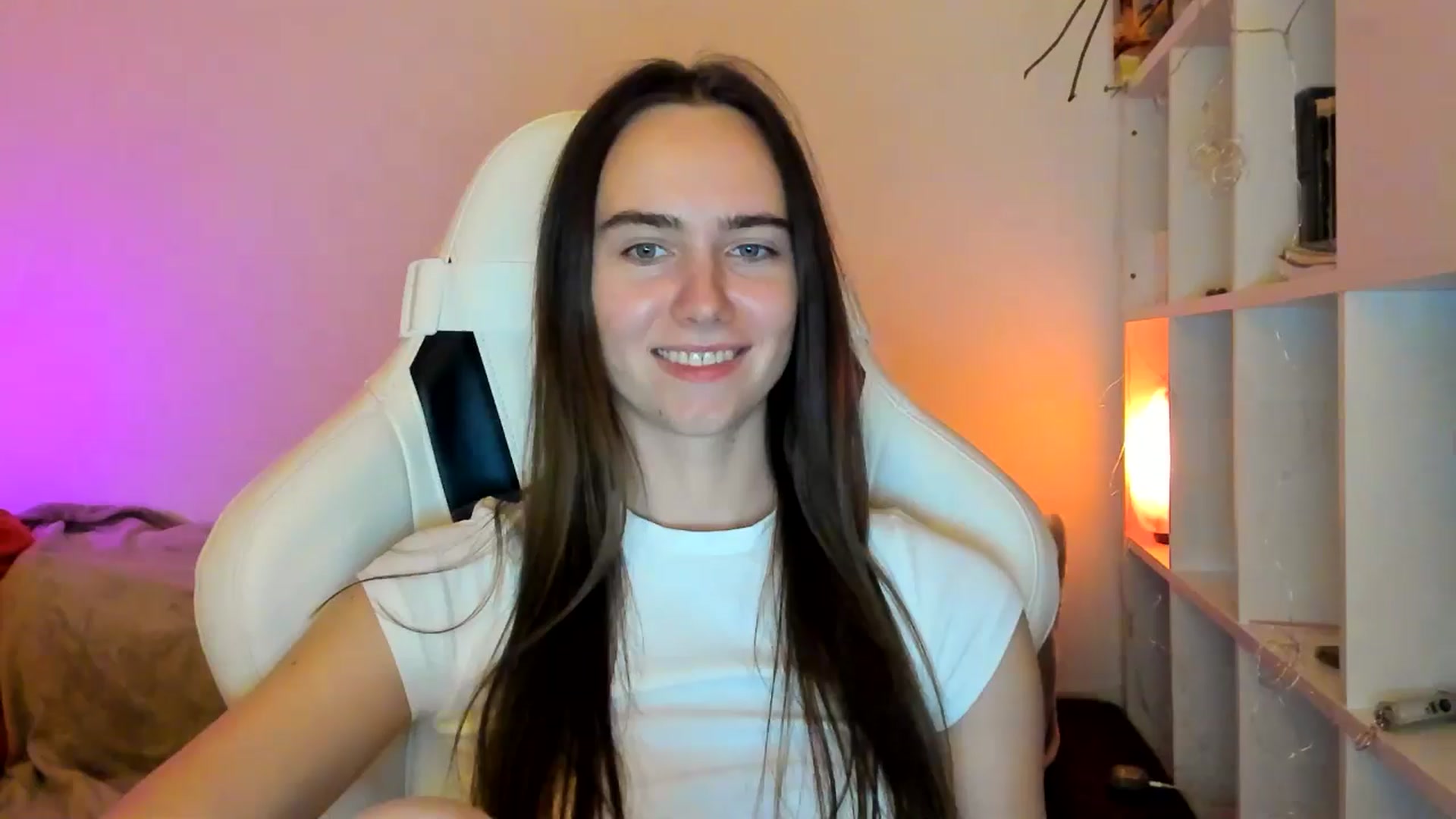 Gallery image thumbnail from OhAlisa's myfreecams stream on, 01/08/2026, 20:11 image 3 of 20