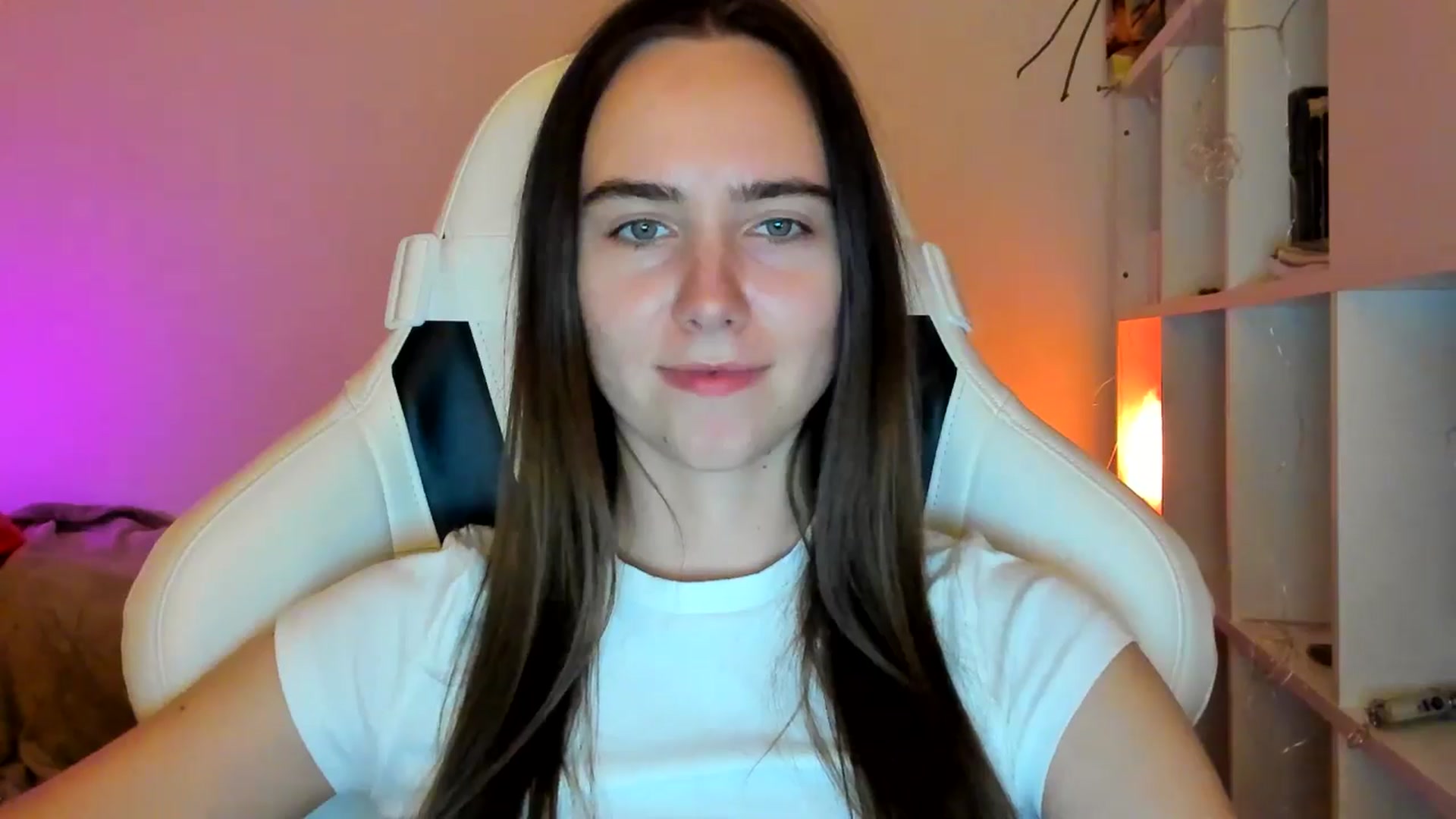 Gallery image thumbnail from OhAlisa's myfreecams stream on, 01/08/2026, 20:11 image 20 of 20