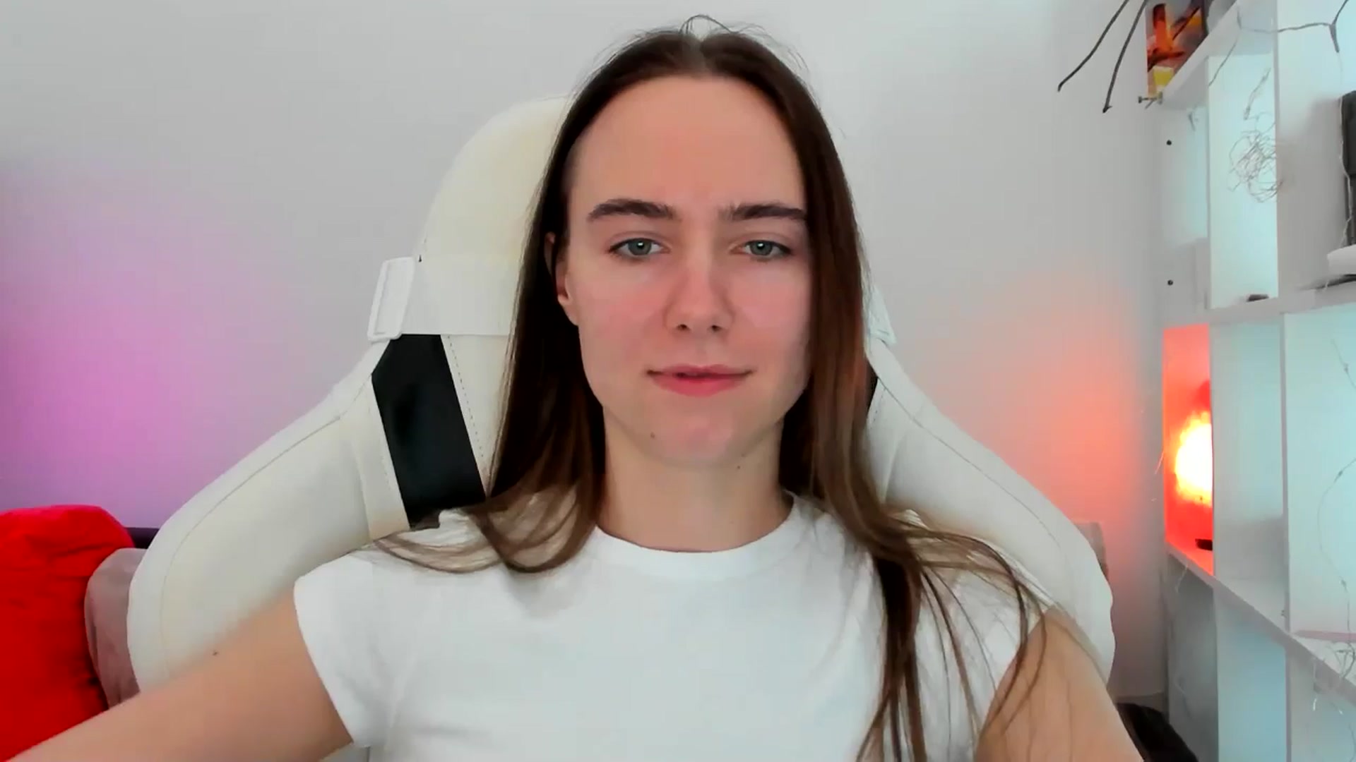 Gallery image thumbnail from OhAlisa's myfreecams stream on, 01/09/2026, 13:16 image 6 of 20
