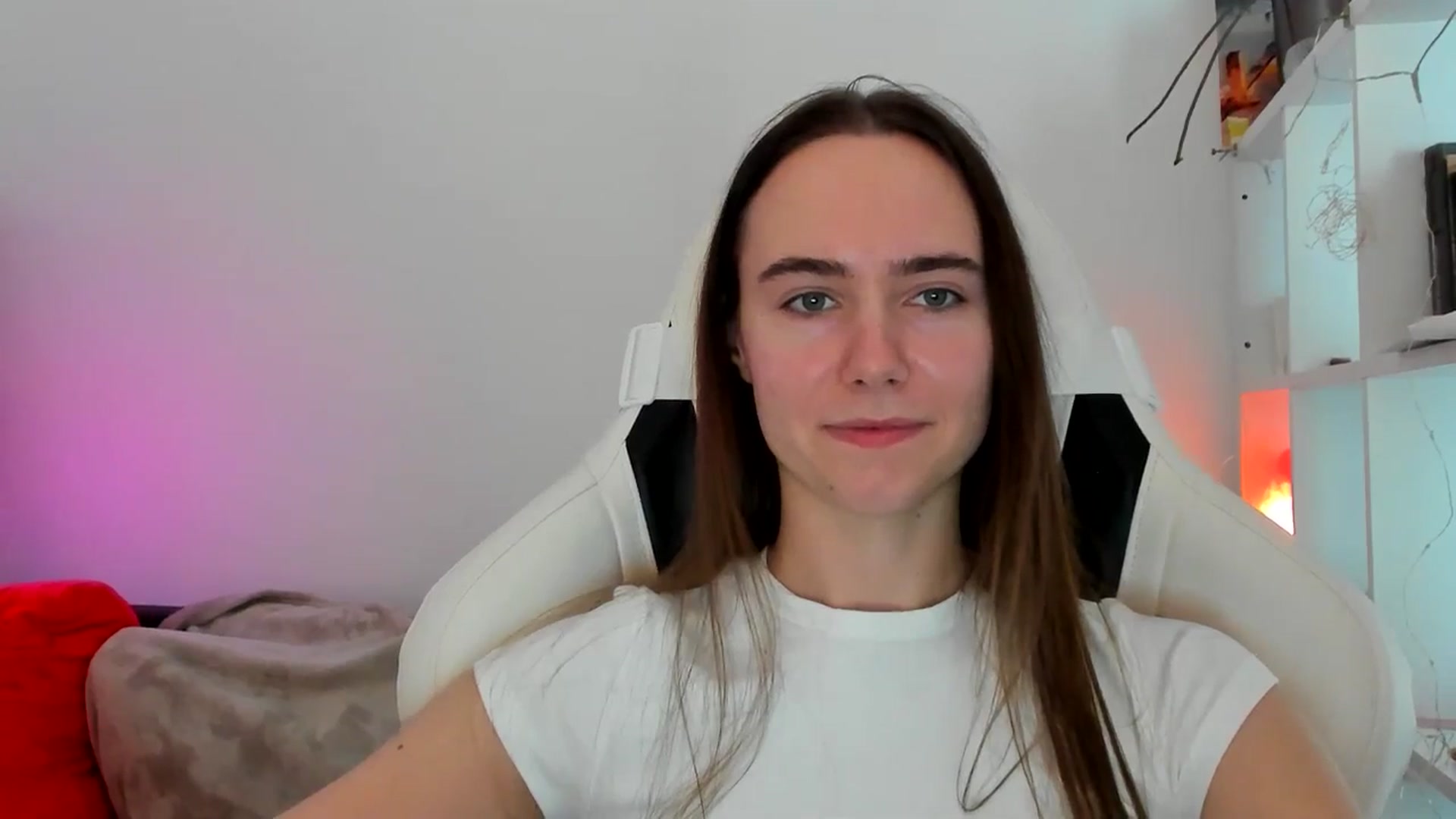 Gallery image thumbnail from OhAlisa's myfreecams stream on, 01/09/2026, 13:16 image 13 of 20