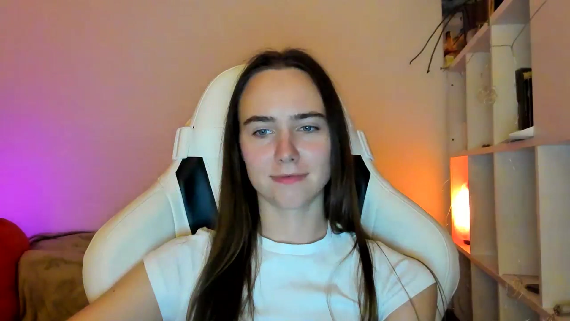 Gallery image thumbnail from OhAlisa's myfreecams stream on, 01/09/2026, 15:44 image 11 of 20