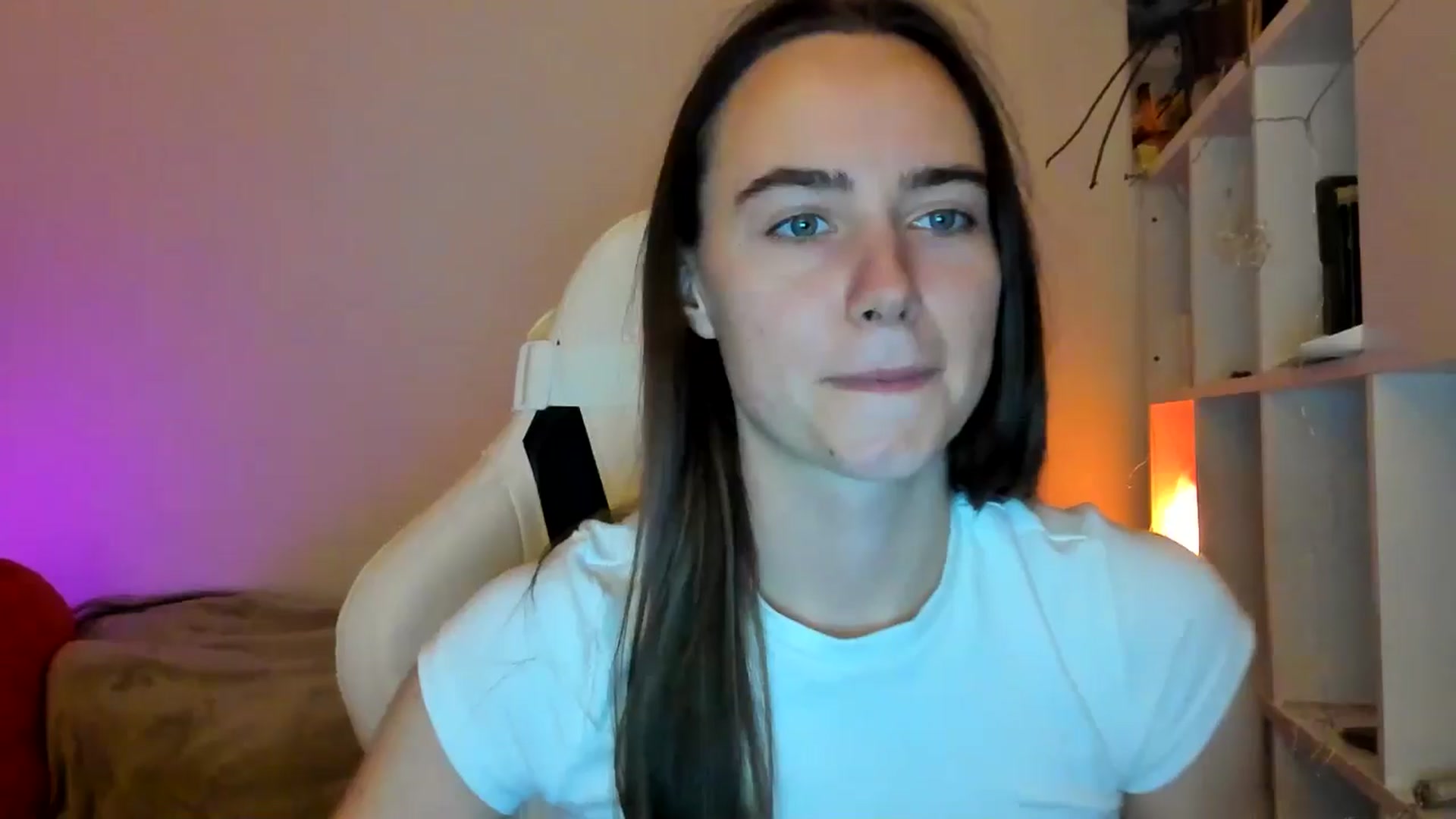 Gallery image thumbnail from OhAlisa's myfreecams stream on, 01/09/2026, 15:44 image 5 of 20