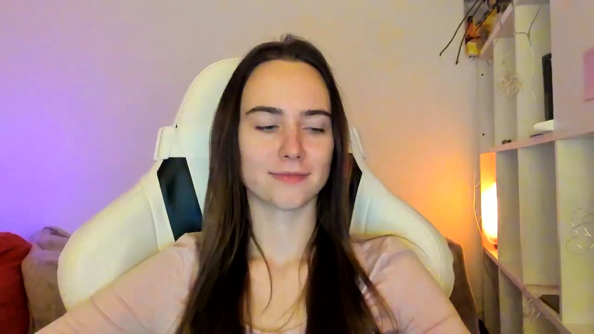 Gallery image thumbnail from OhAlisa's myfreecams stream on, 01/12/2026, 19:17 image 3 of 20