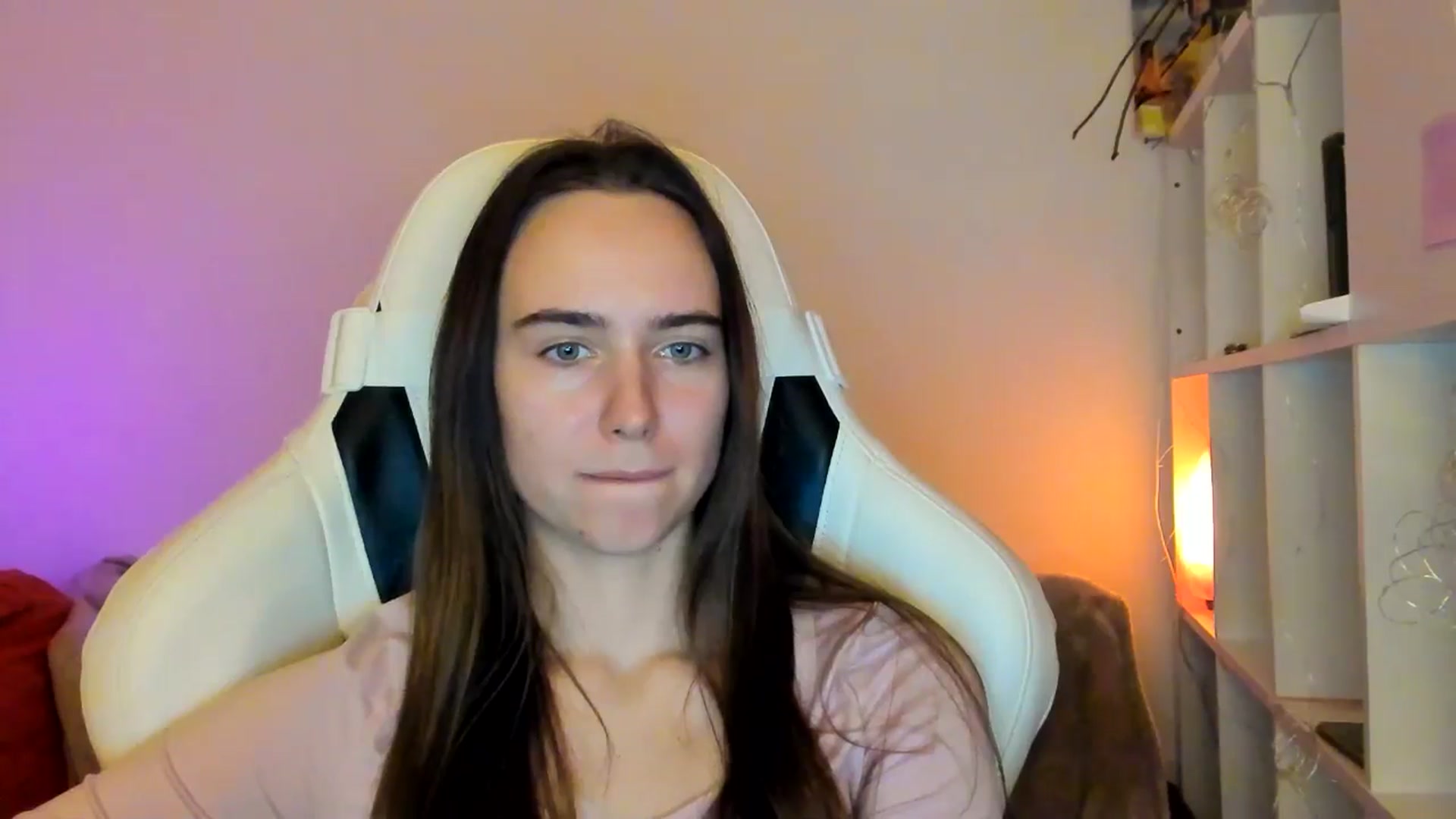 Gallery image thumbnail from OhAlisa's myfreecams stream on, 01/12/2026, 19:17 image 7 of 20