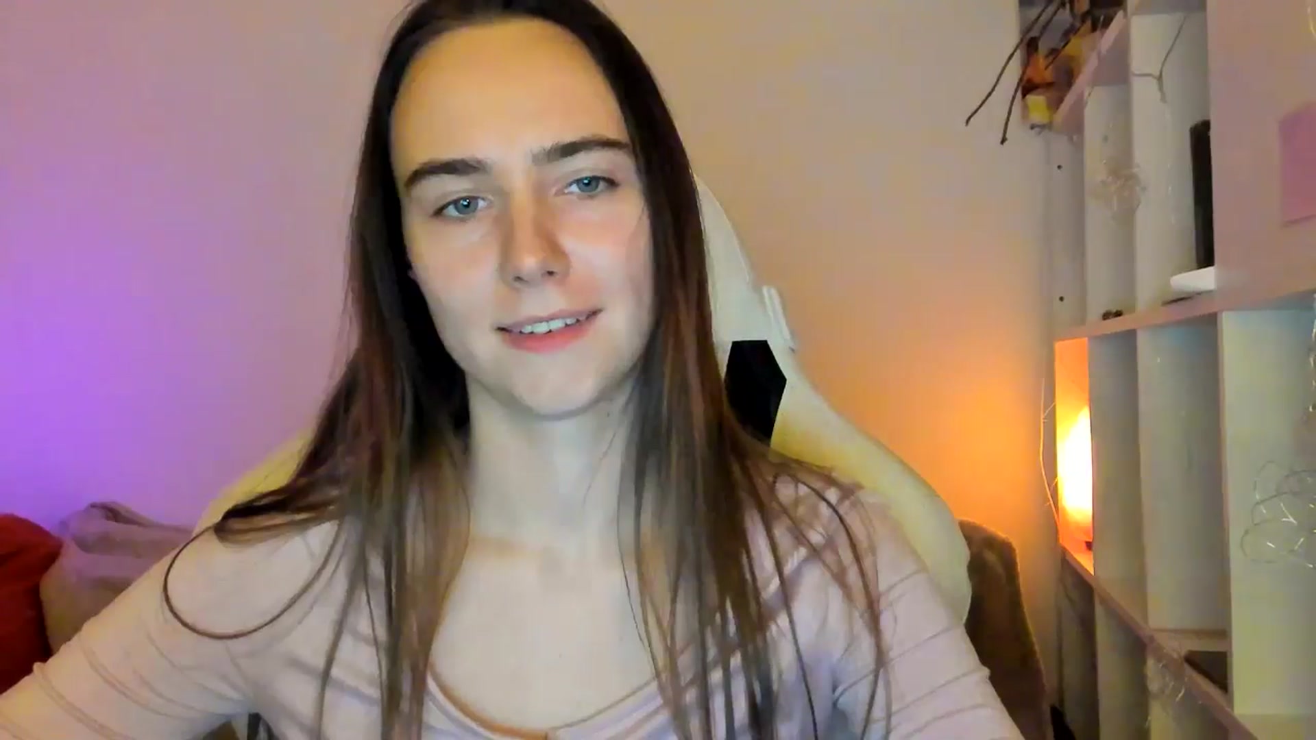 Gallery image thumbnail from OhAlisa's myfreecams stream on, 01/12/2026, 19:17 image 11 of 20