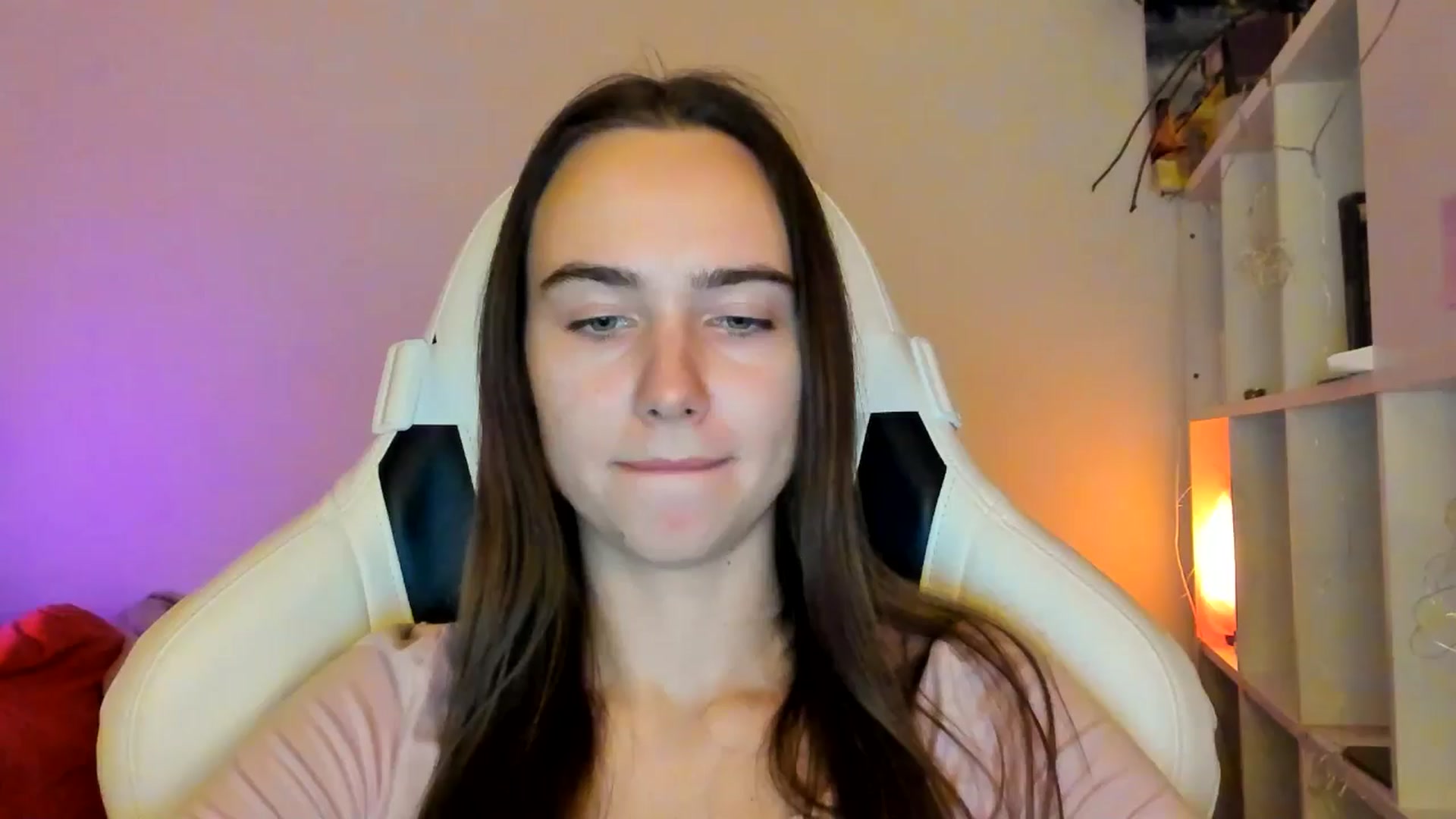 Gallery image thumbnail from OhAlisa's myfreecams stream on, 01/12/2026, 20:31 image 3 of 20