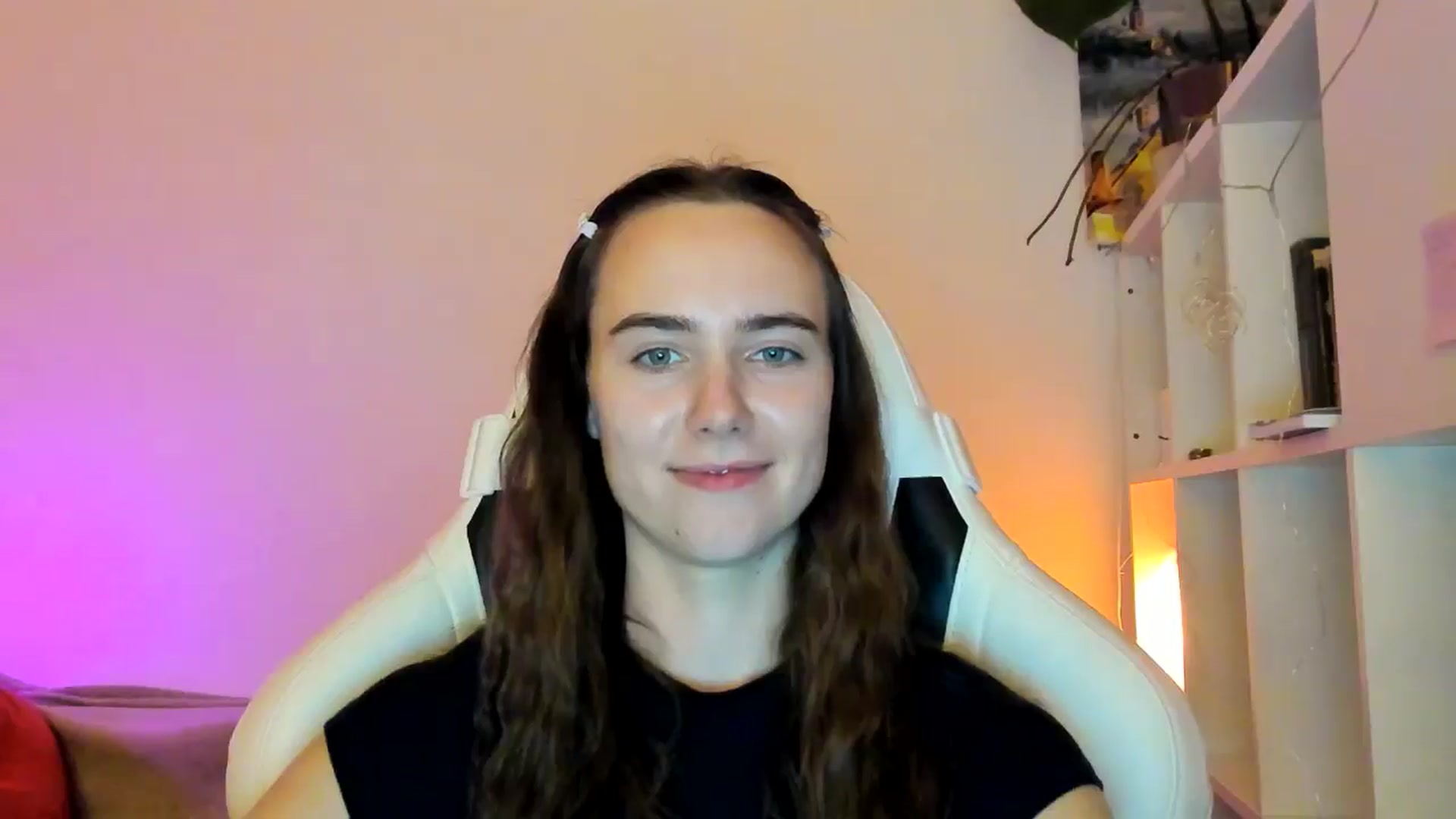 Gallery image thumbnail from OhAlisa's myfreecams stream on, 01/14/2026, 17:19 image 16 of 20