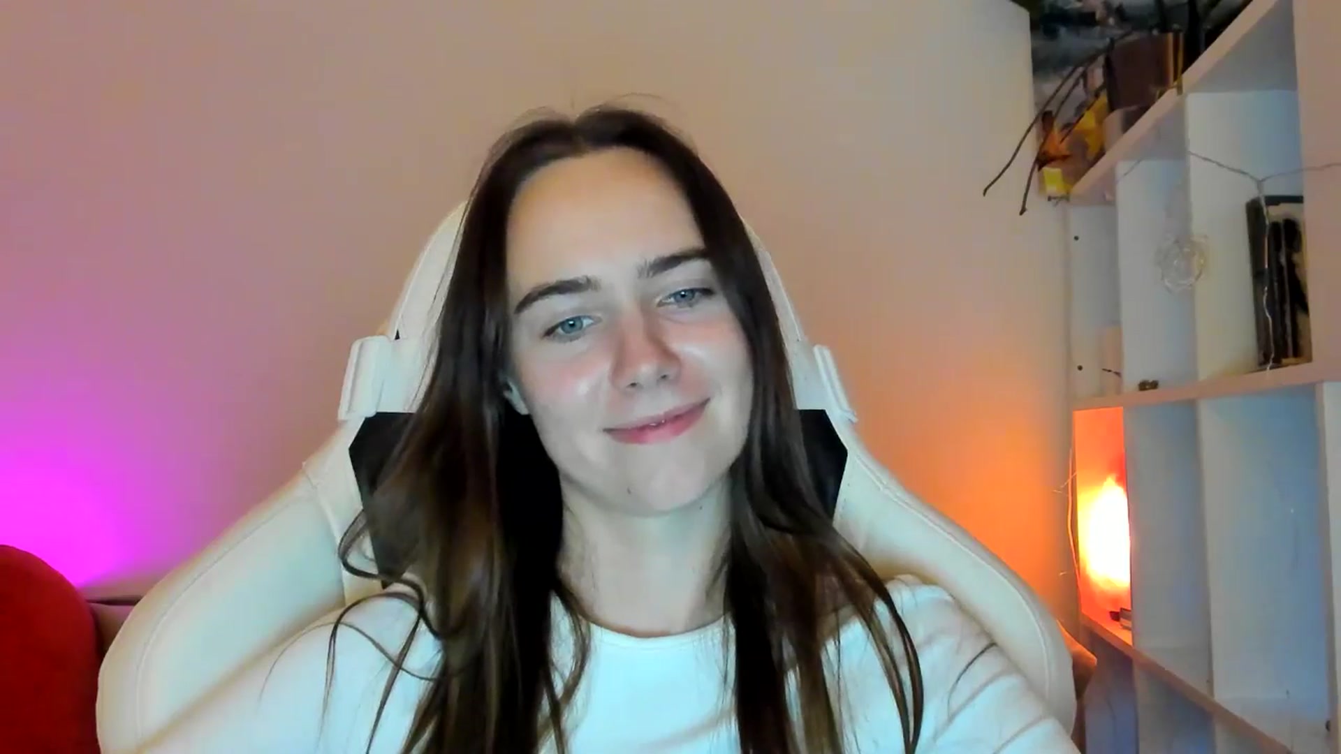 Gallery image thumbnail from OhAlisa's myfreecams stream on, 01/16/2026, 17:49 image 3 of 20