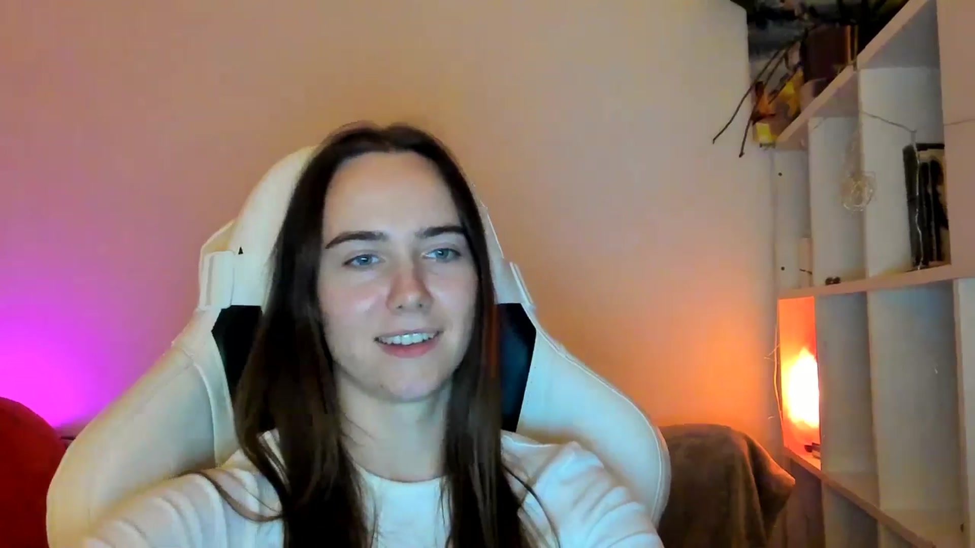 Gallery image thumbnail from OhAlisa's myfreecams stream on, 01/16/2026, 17:49 image 8 of 20