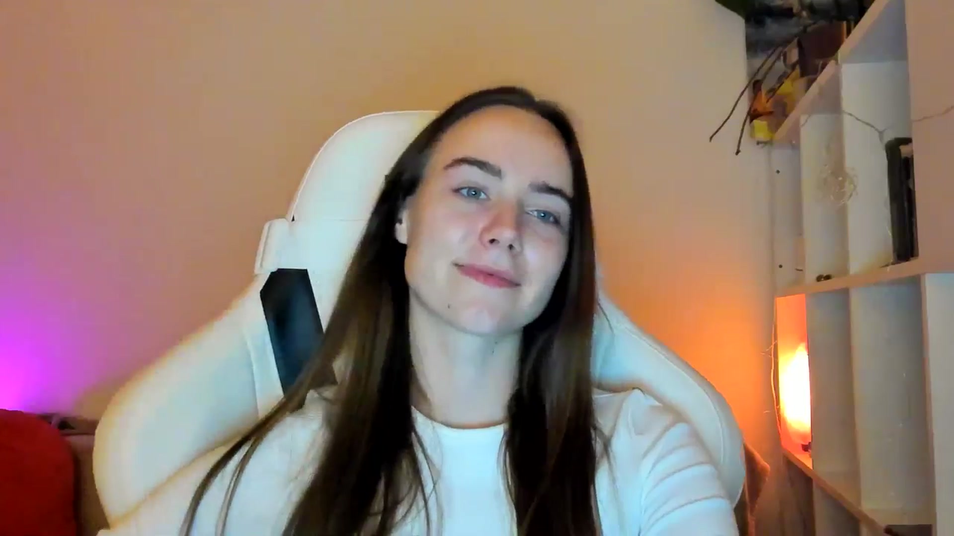 Gallery image thumbnail from OhAlisa's myfreecams stream on, 01/18/2026, 21:51 image 4 of 20