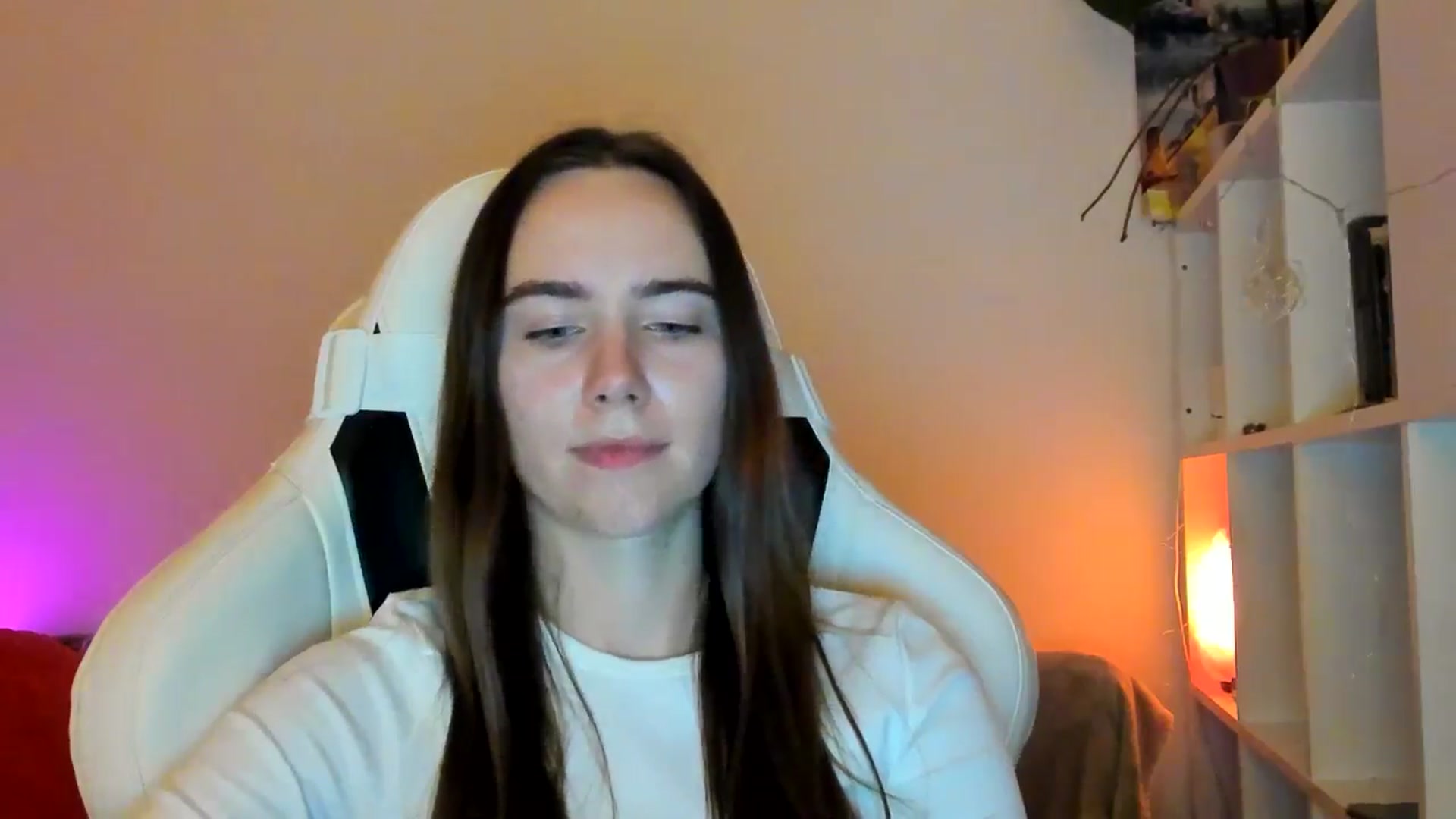 Gallery image thumbnail from OhAlisa's myfreecams stream on, 01/18/2026, 21:51 image 19 of 20